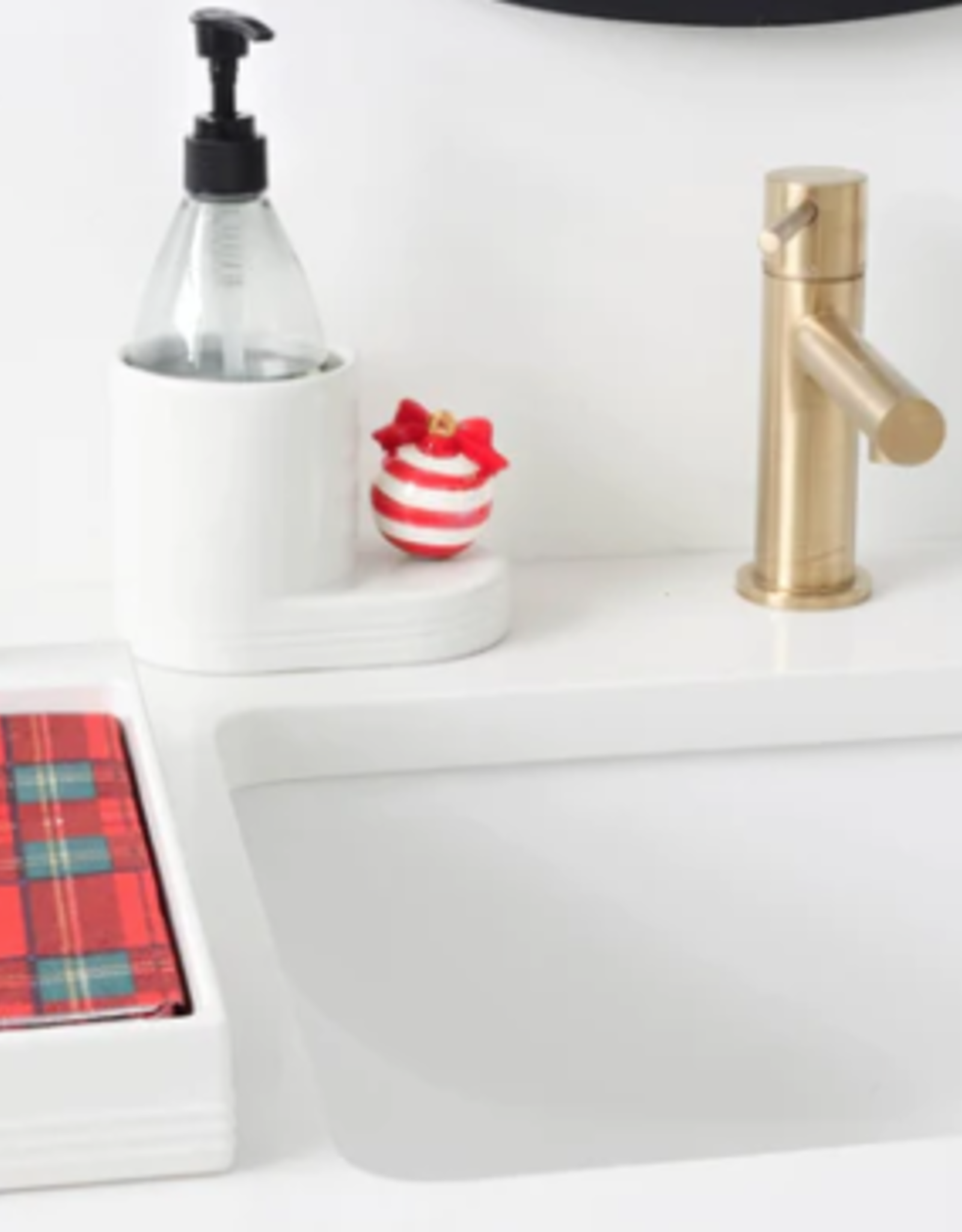 Guest Towel Holder Pinstripes