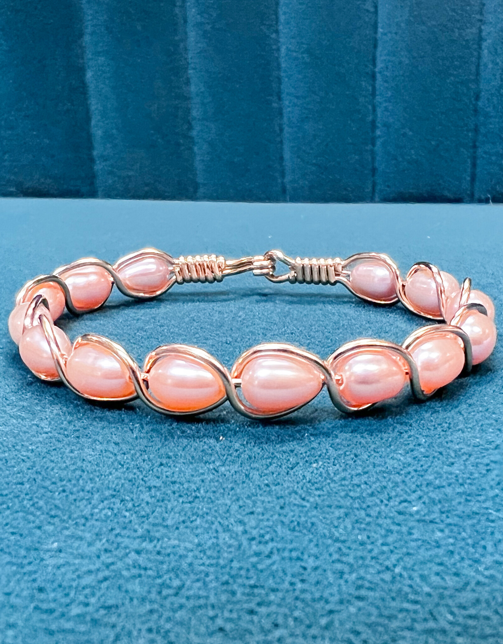 Natural Charm Bracelet Pink Pearls