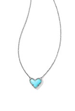 ARI HEART SHORT PENDANT NECKLACE