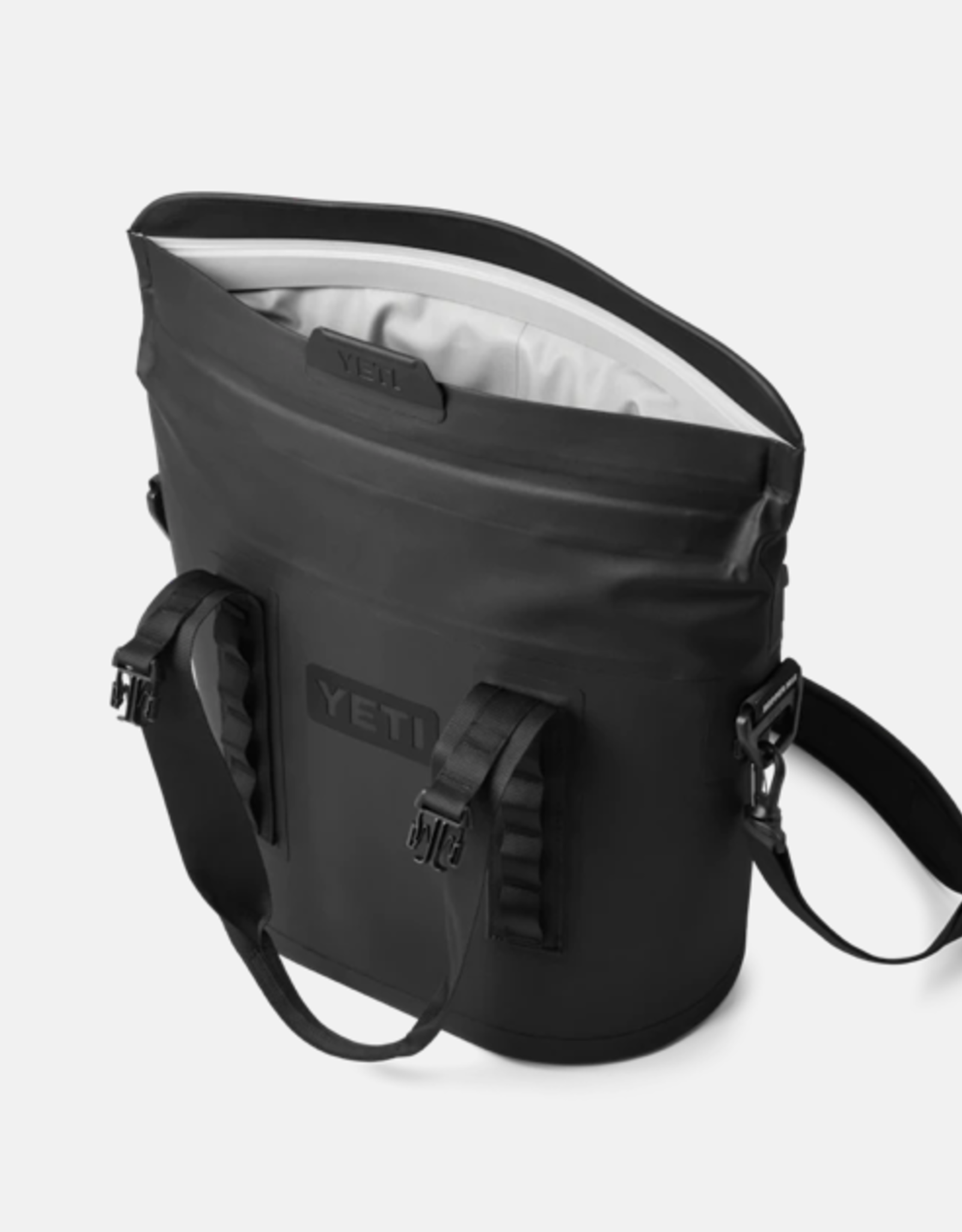 Hopper M15 Black
