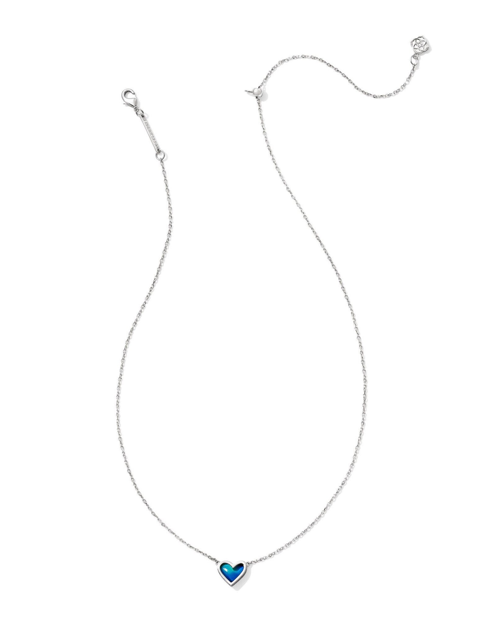 FRAMED ARI HEART SHORT PENDANT NECKLACE