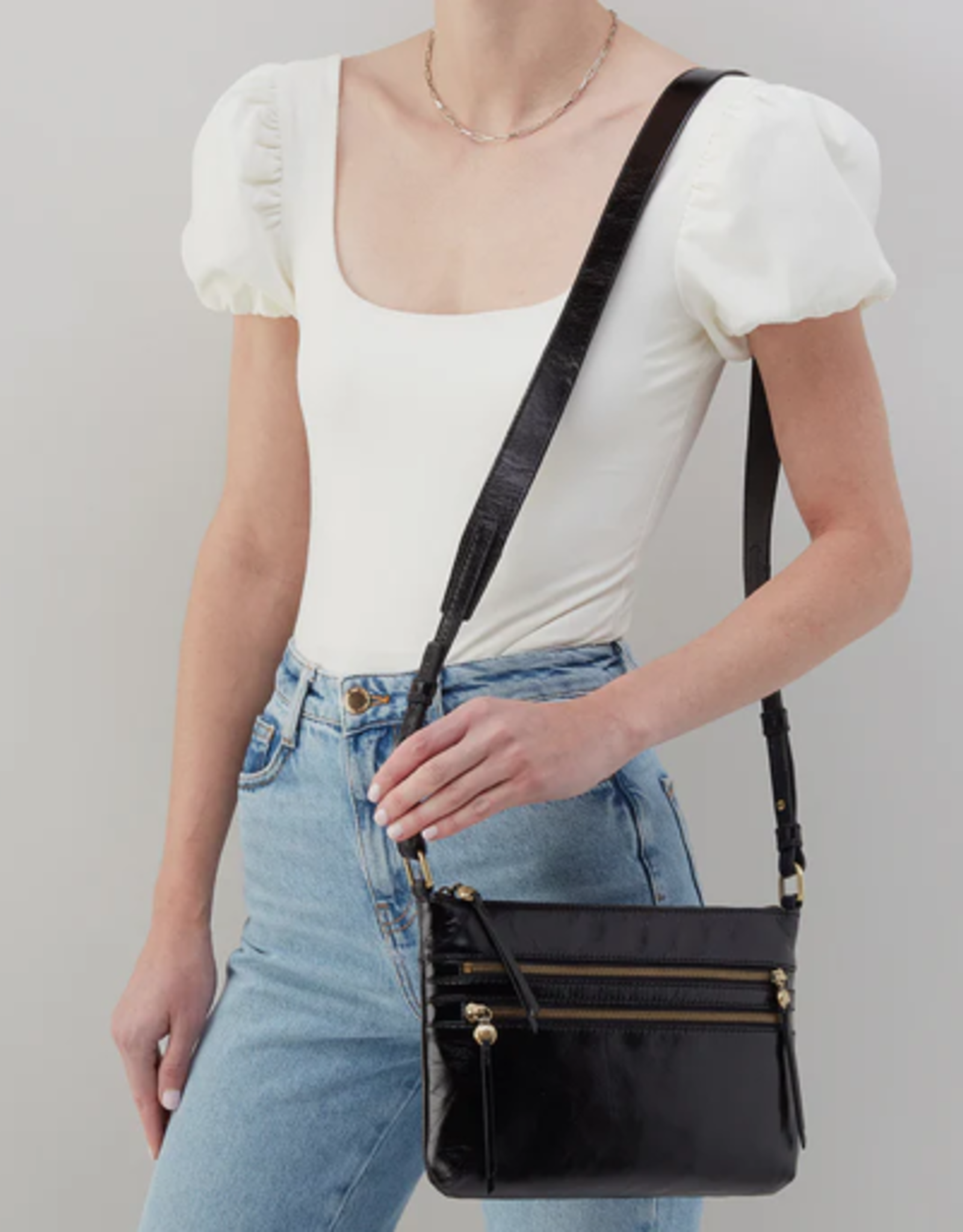 Billie Crossbody Sand