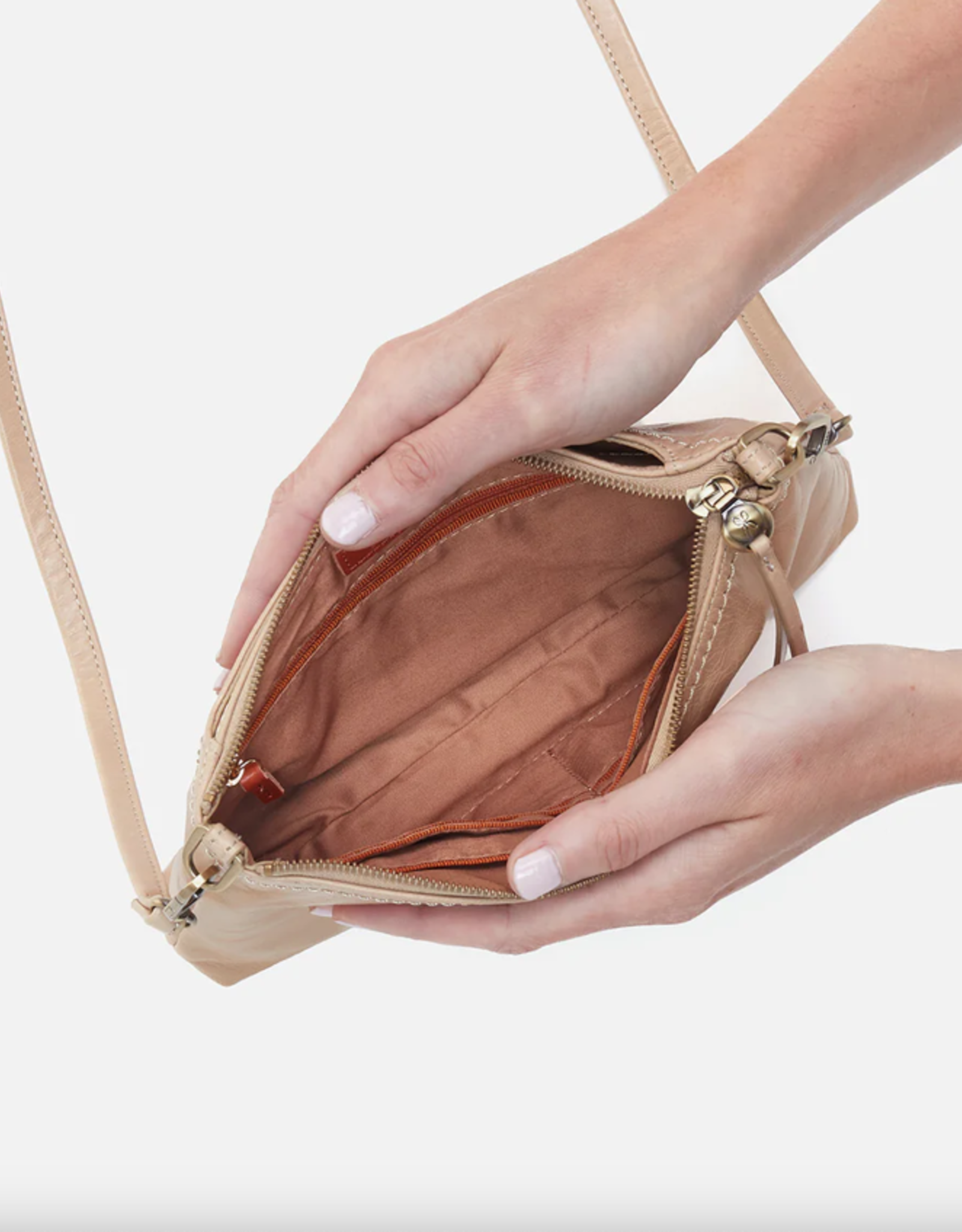 Darcy Crossbody Sand
