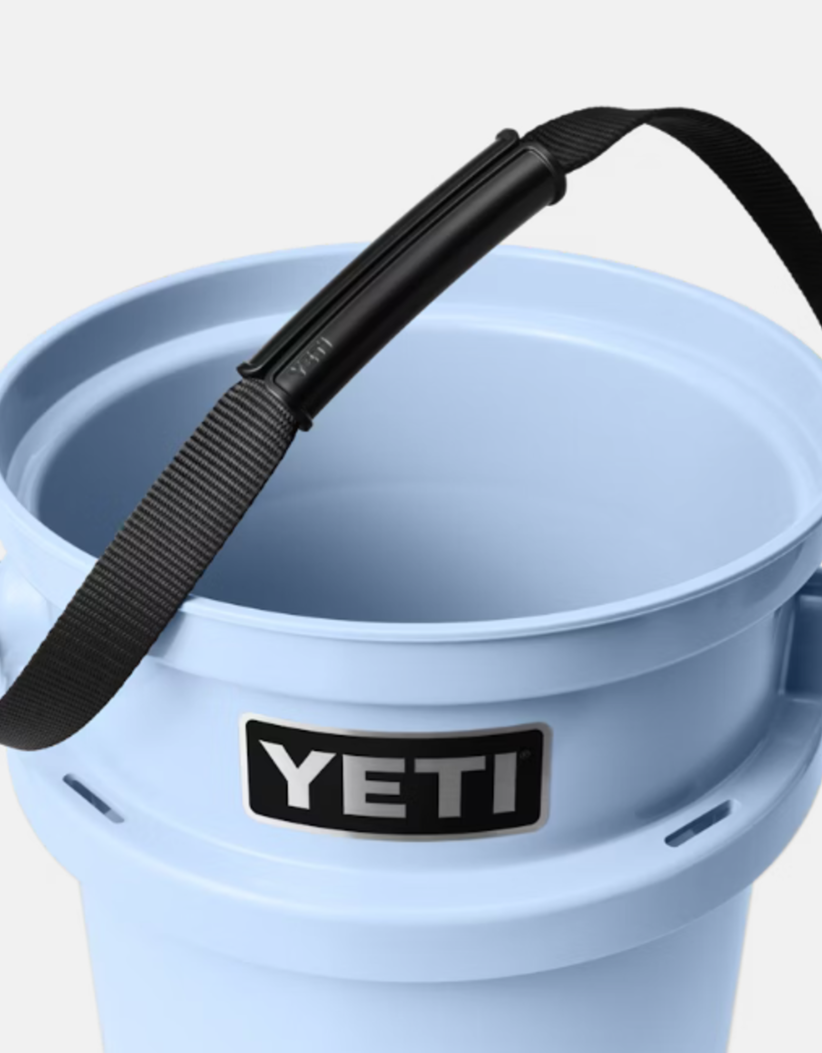 Loadout Bucket Big Sky Blue
