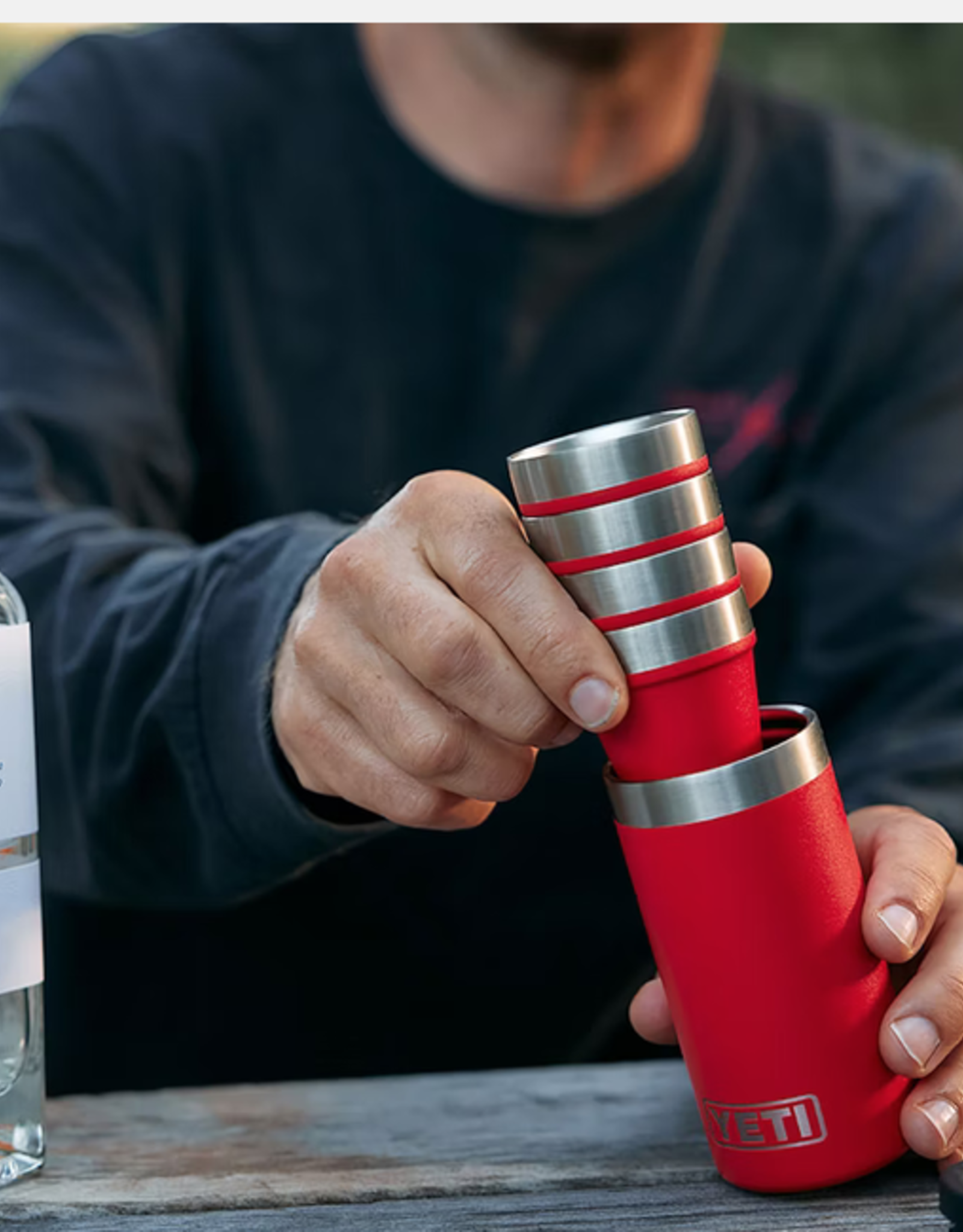 Yeti Shot Glasses & Case Navy