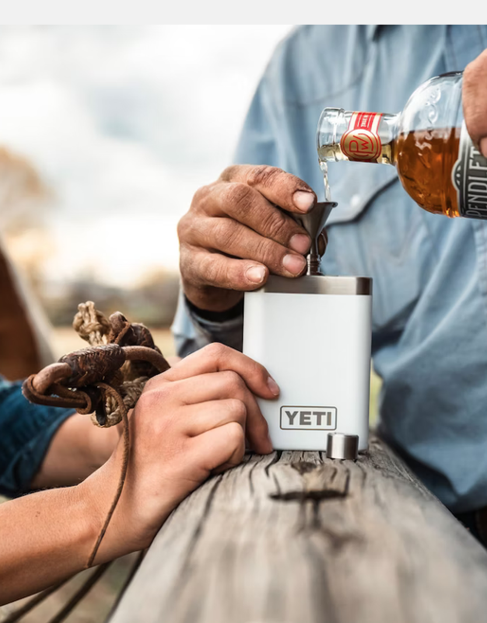 Yeti Flask Black