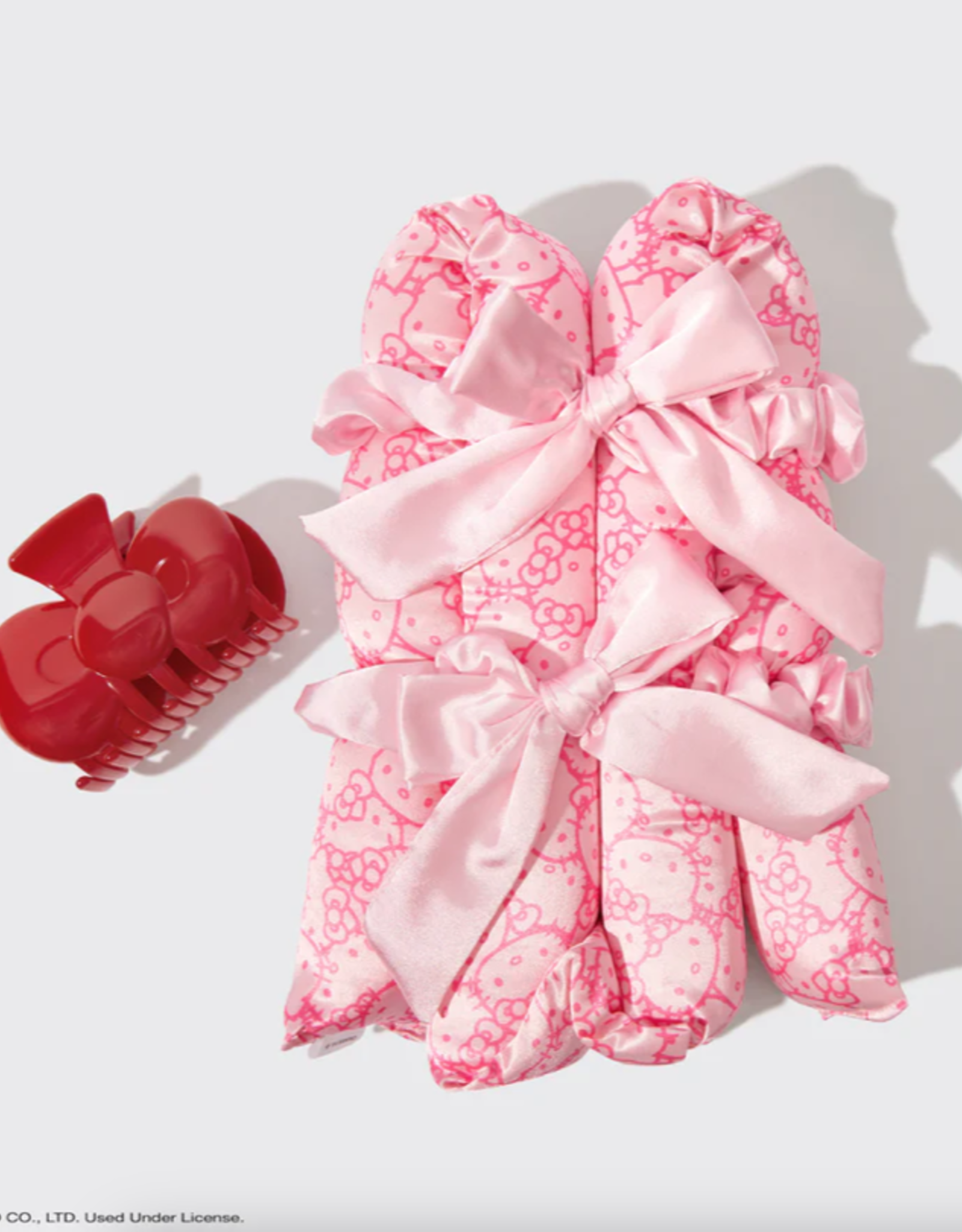 Hello Kitty Satin Heatless Styling & Bow Set 4pc