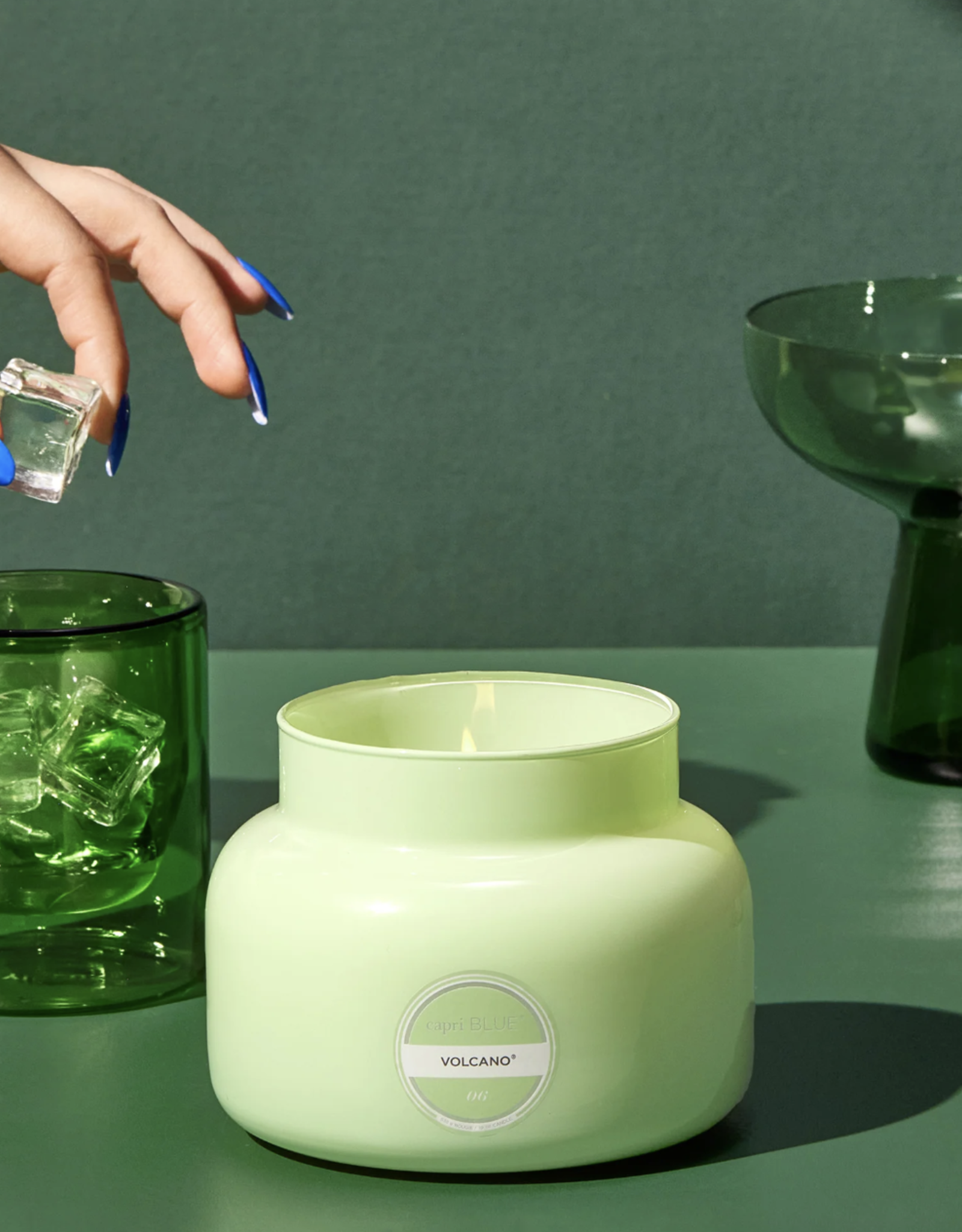 Volcano Signature 19oz Iced Matcha