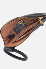 Sable Wristlet Pebbled Black