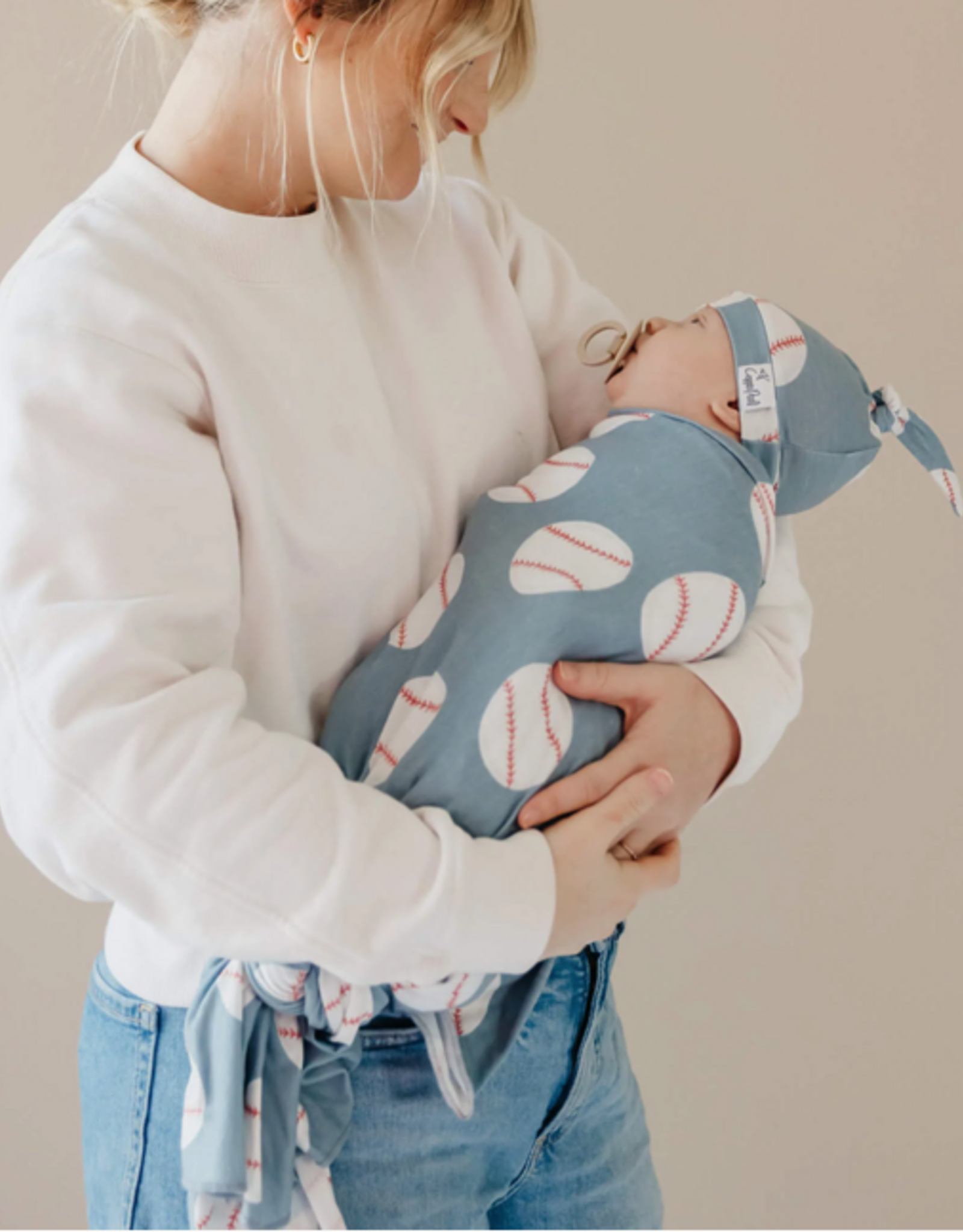 Knit Blanket Slugger