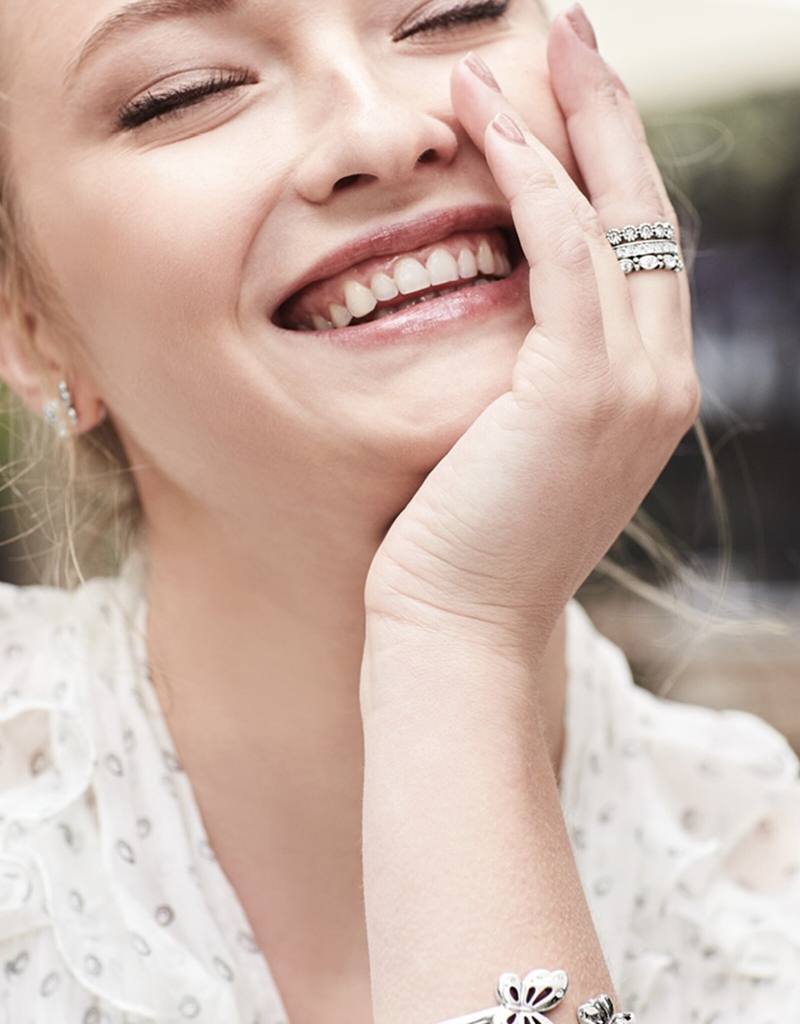 Twinkle Splendor Infinity Ring - Silver, 9