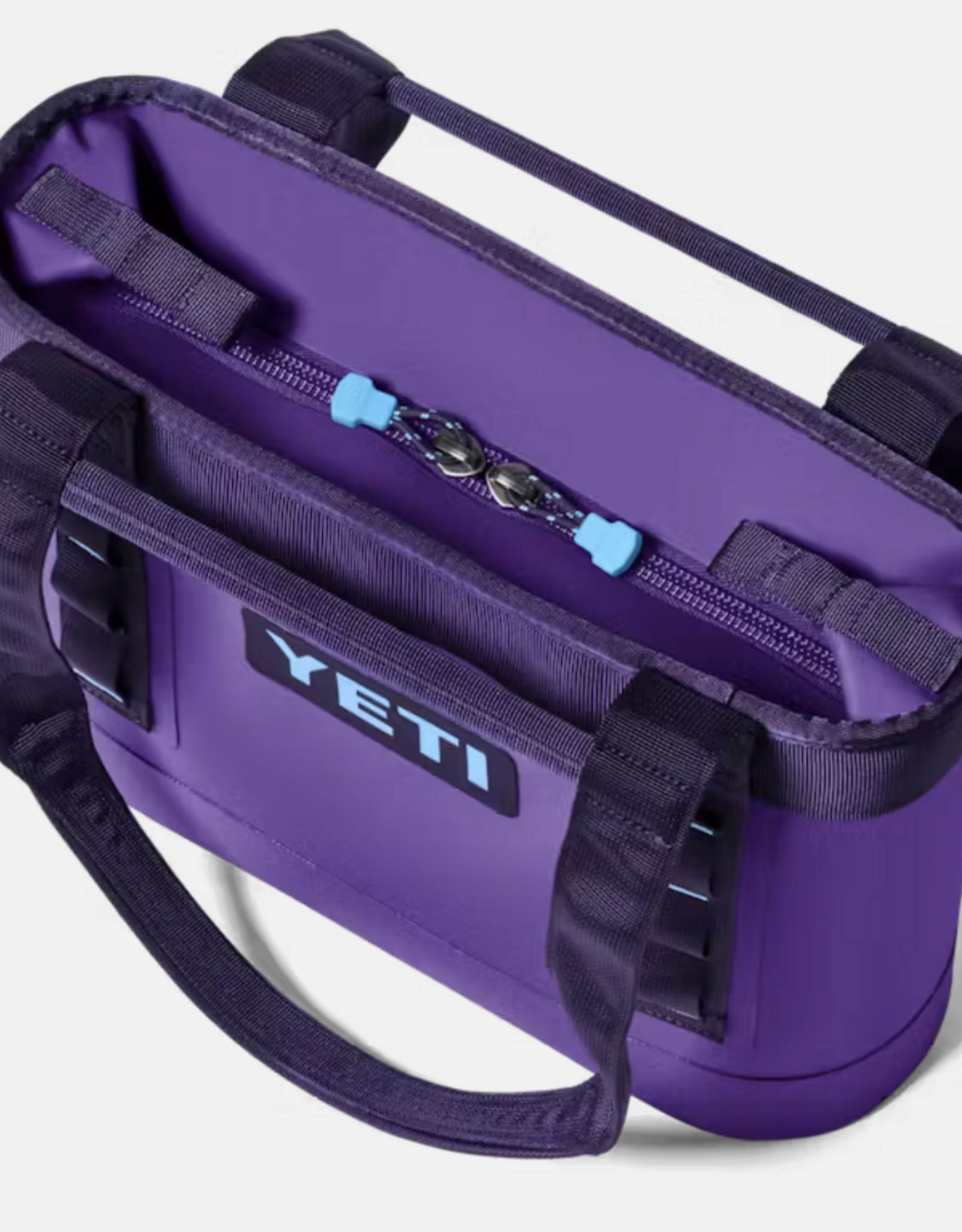 Camino Zip Carryall 12L Pace Purple/Blue