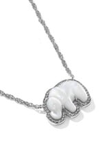 ELEPHANT SHORT PENDANT NECKLACE