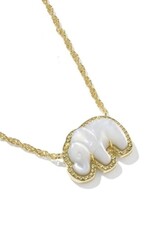 ELEPHANT SHORT PENDANT NECKLACE