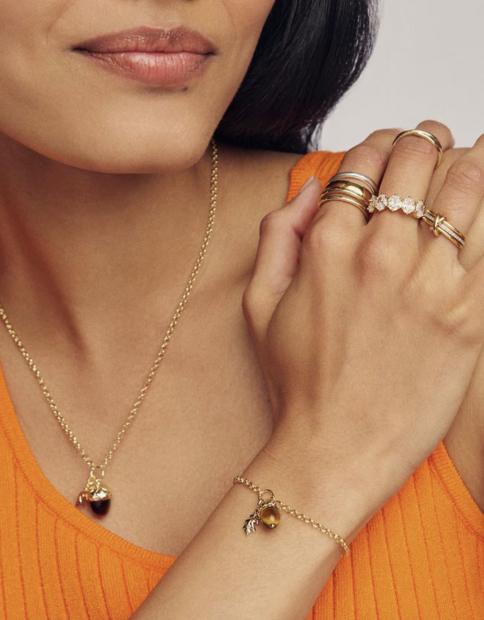 ACORN DELICATE CHAIN BRACELET
