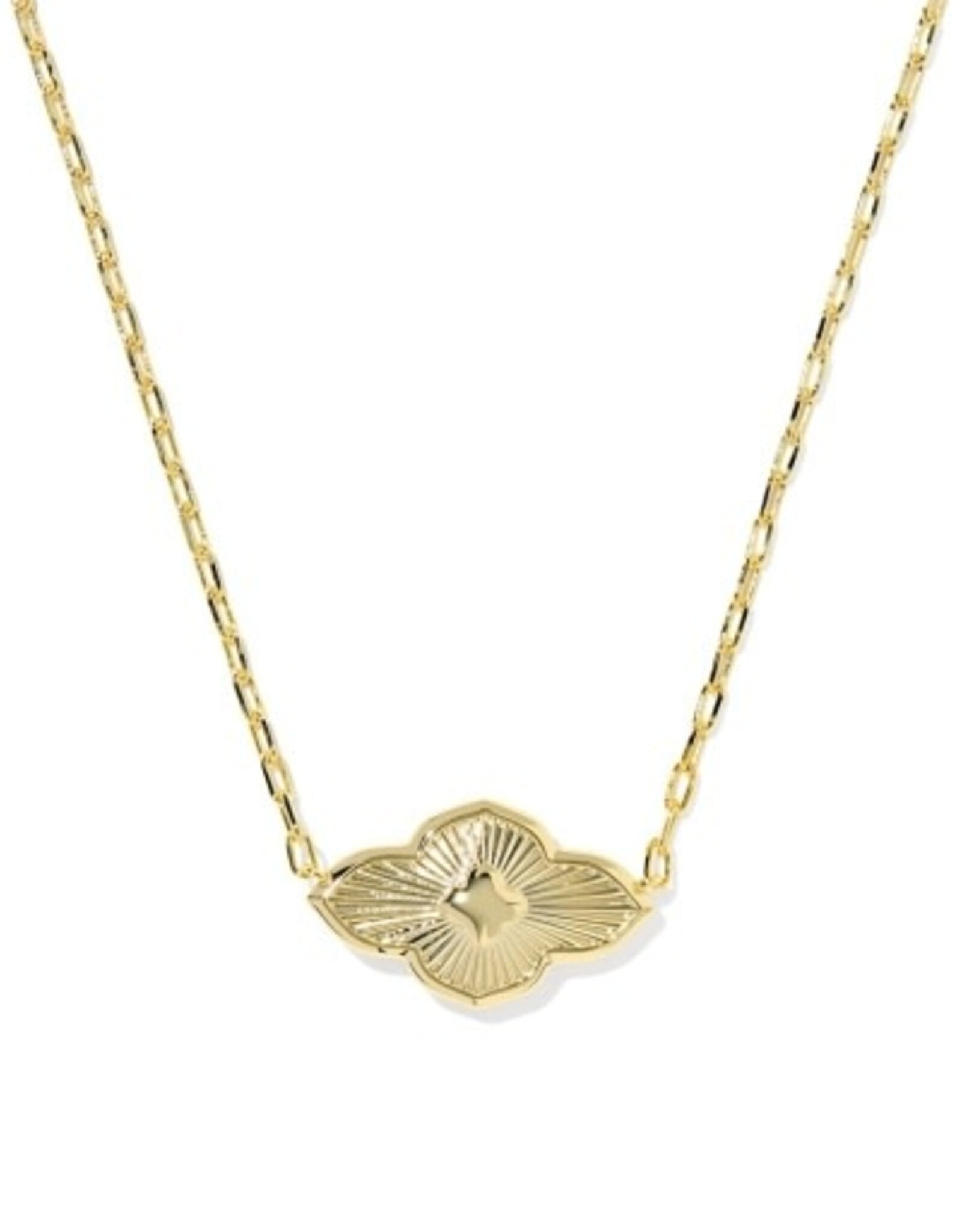 ABBIE MEDALLION SHORT PENDANT NECKLACE