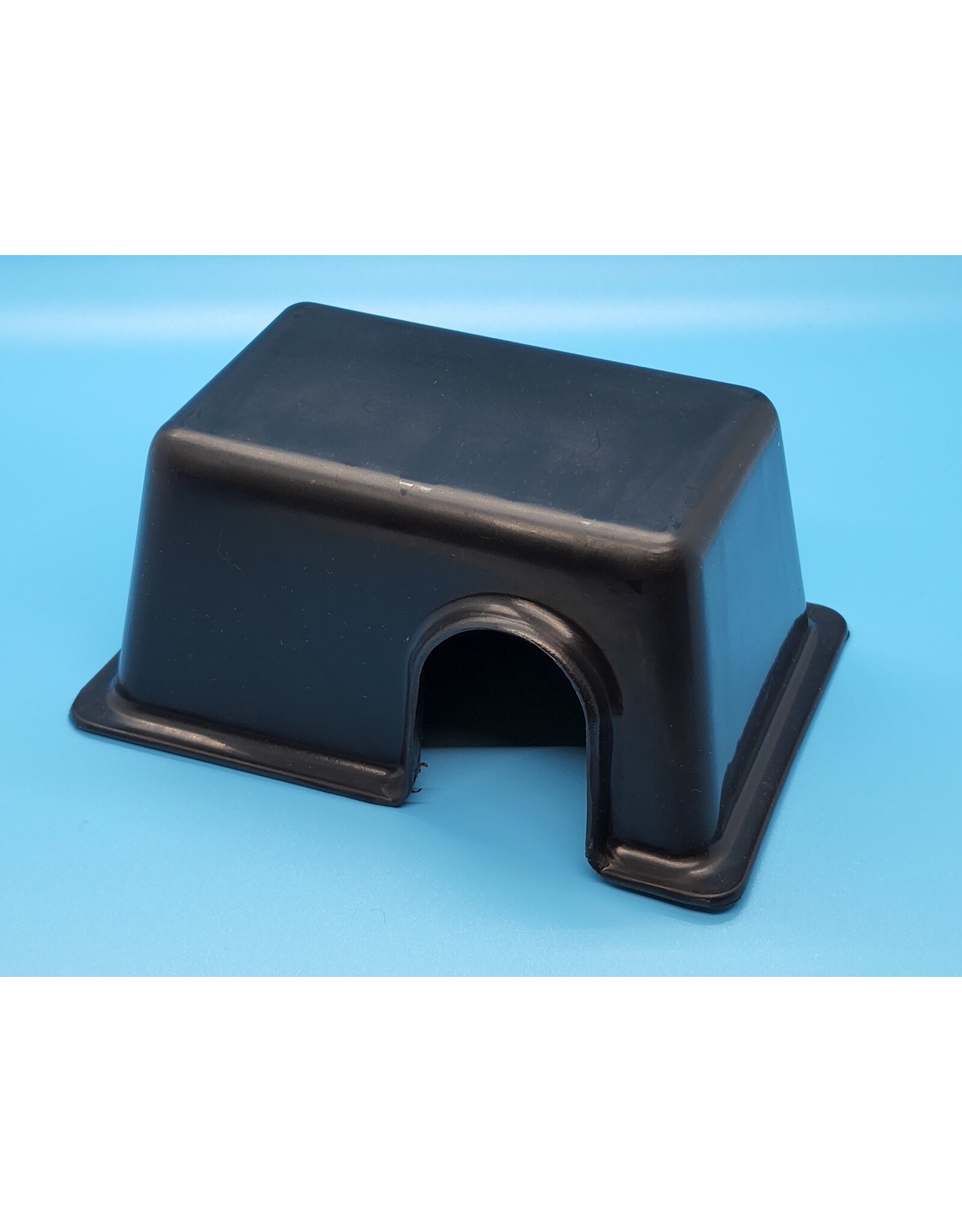 Black Plastic Hide S Snake Discovery