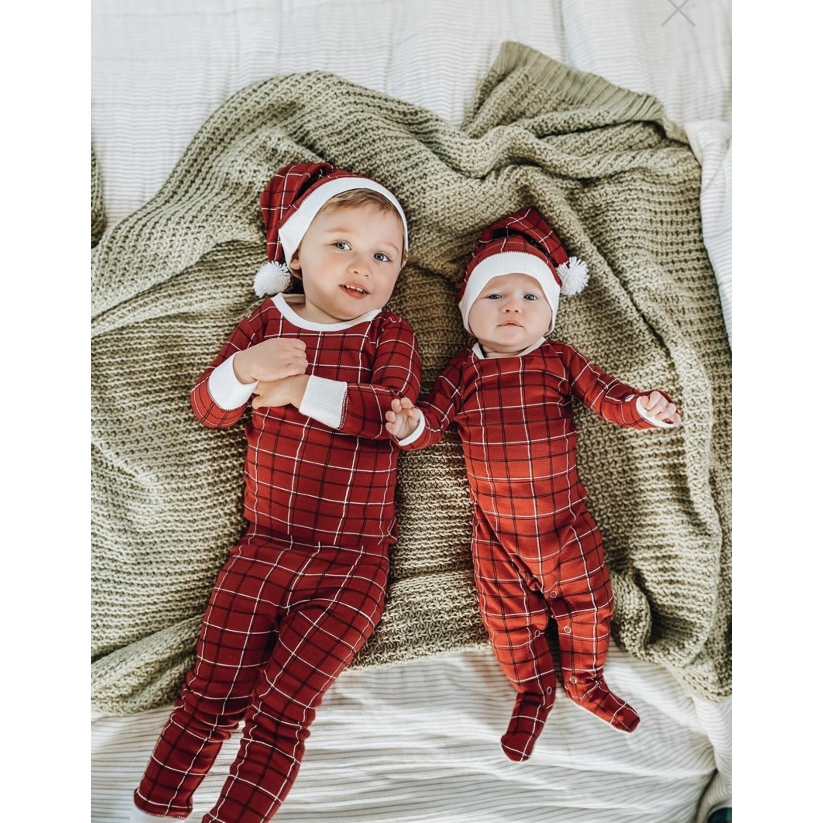 L’oved Baby L'oved Baby - Santa Baby Holiday PJ & Cap Set