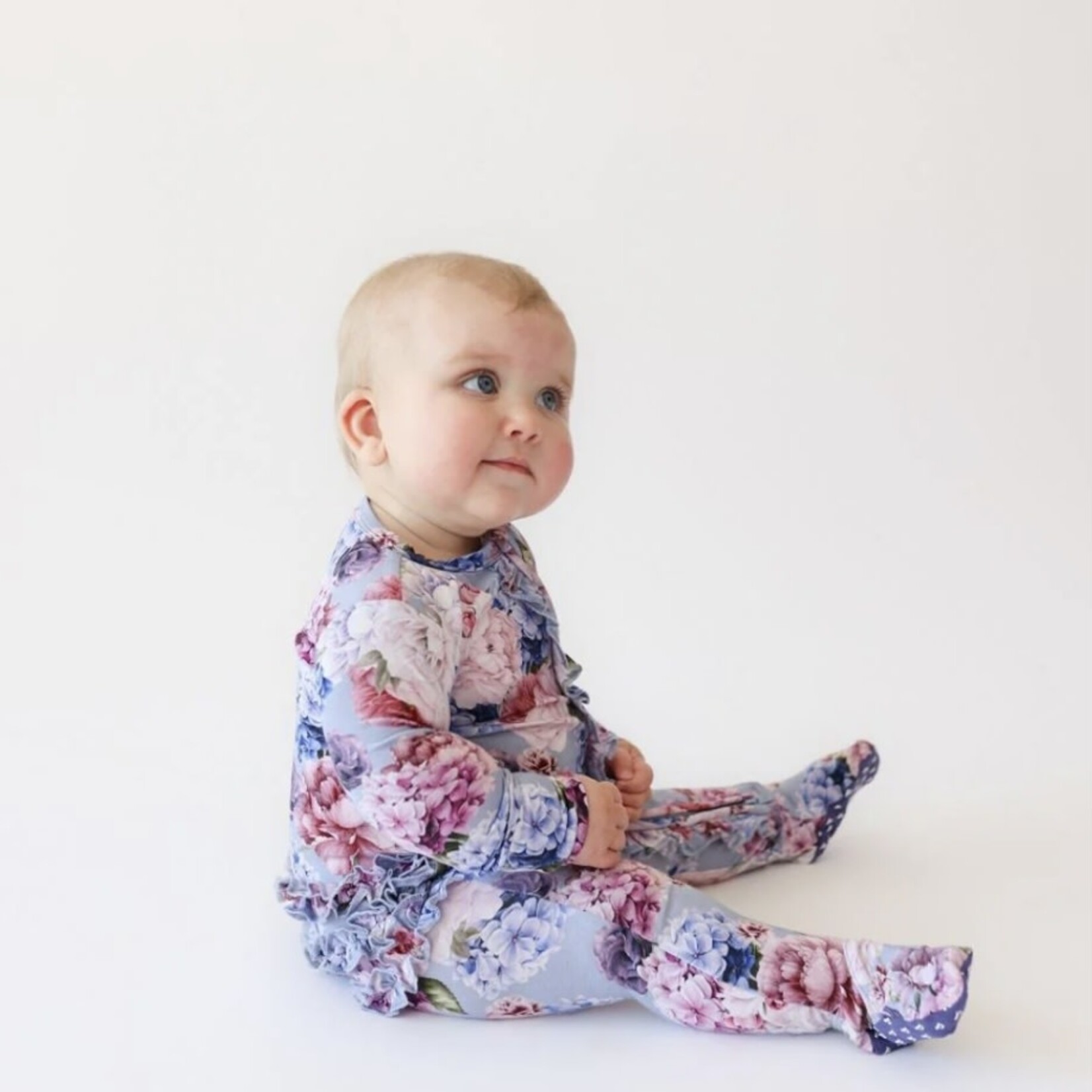Posh Peanut Posh Peanut - Annie Ruffled Zippered Footie