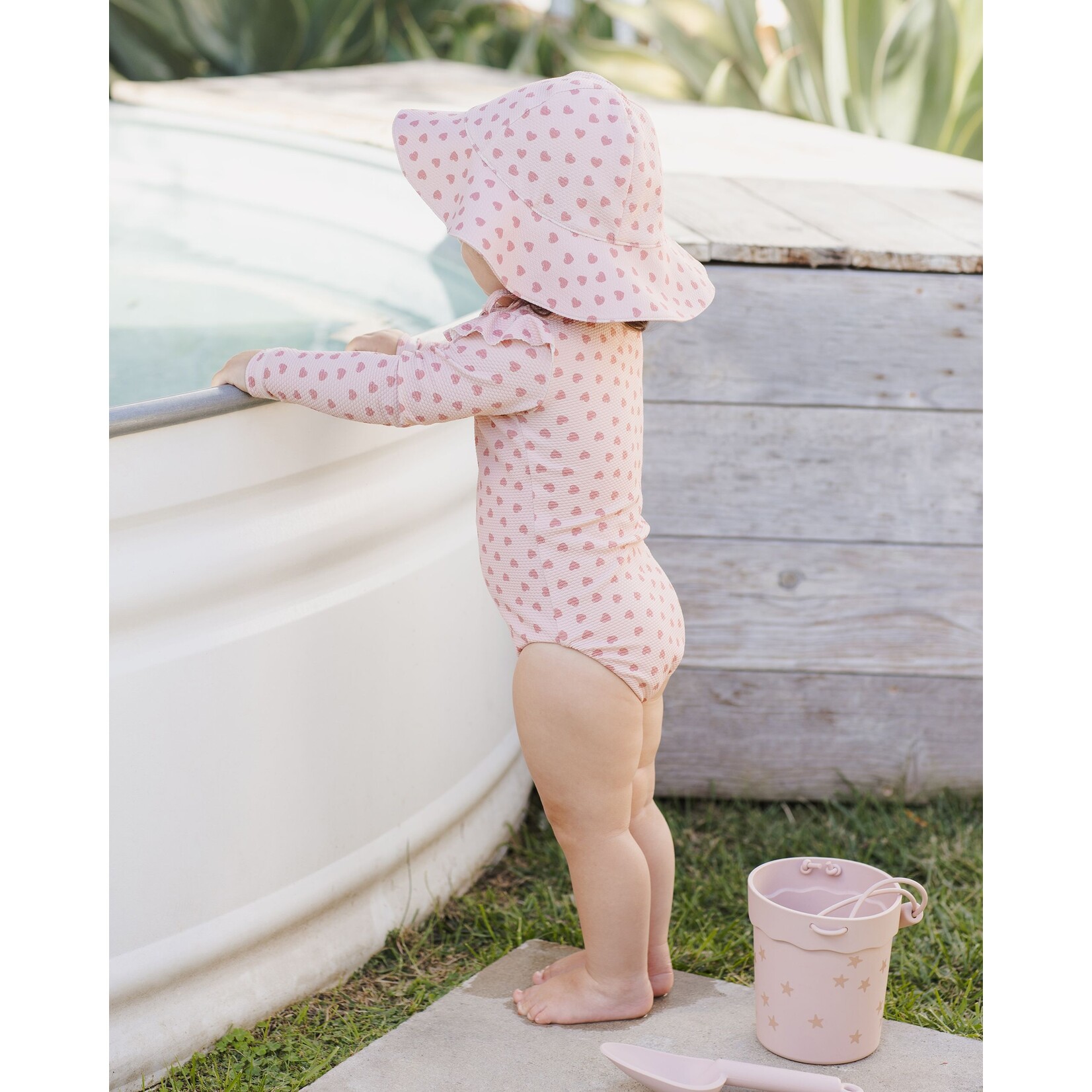 Quincy Mae Quincy Mae - Byron Rashguard One-Piece | Lipstick Hearts