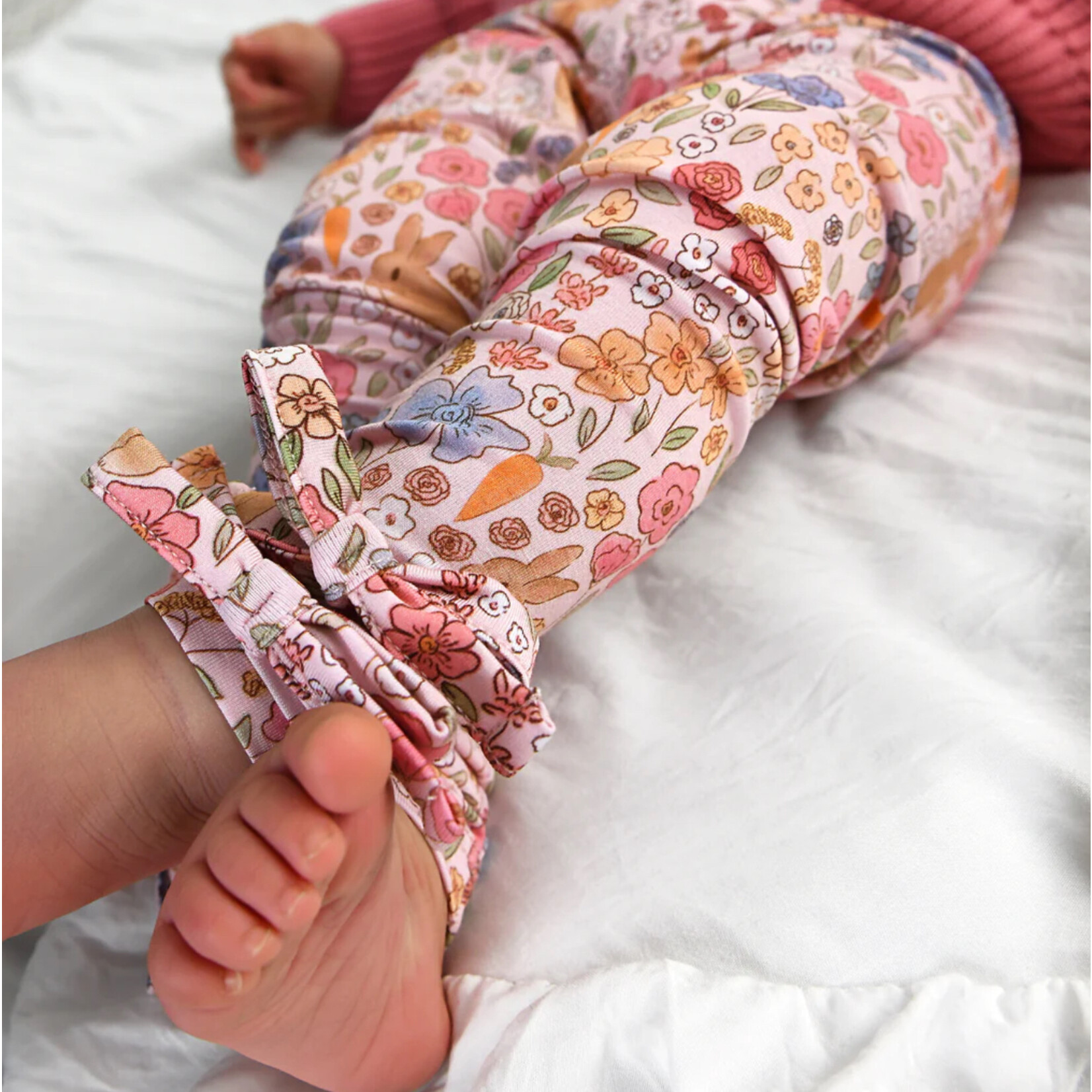 Gigi & Max Gigi & Max - Floral Bunny Bow Leggings