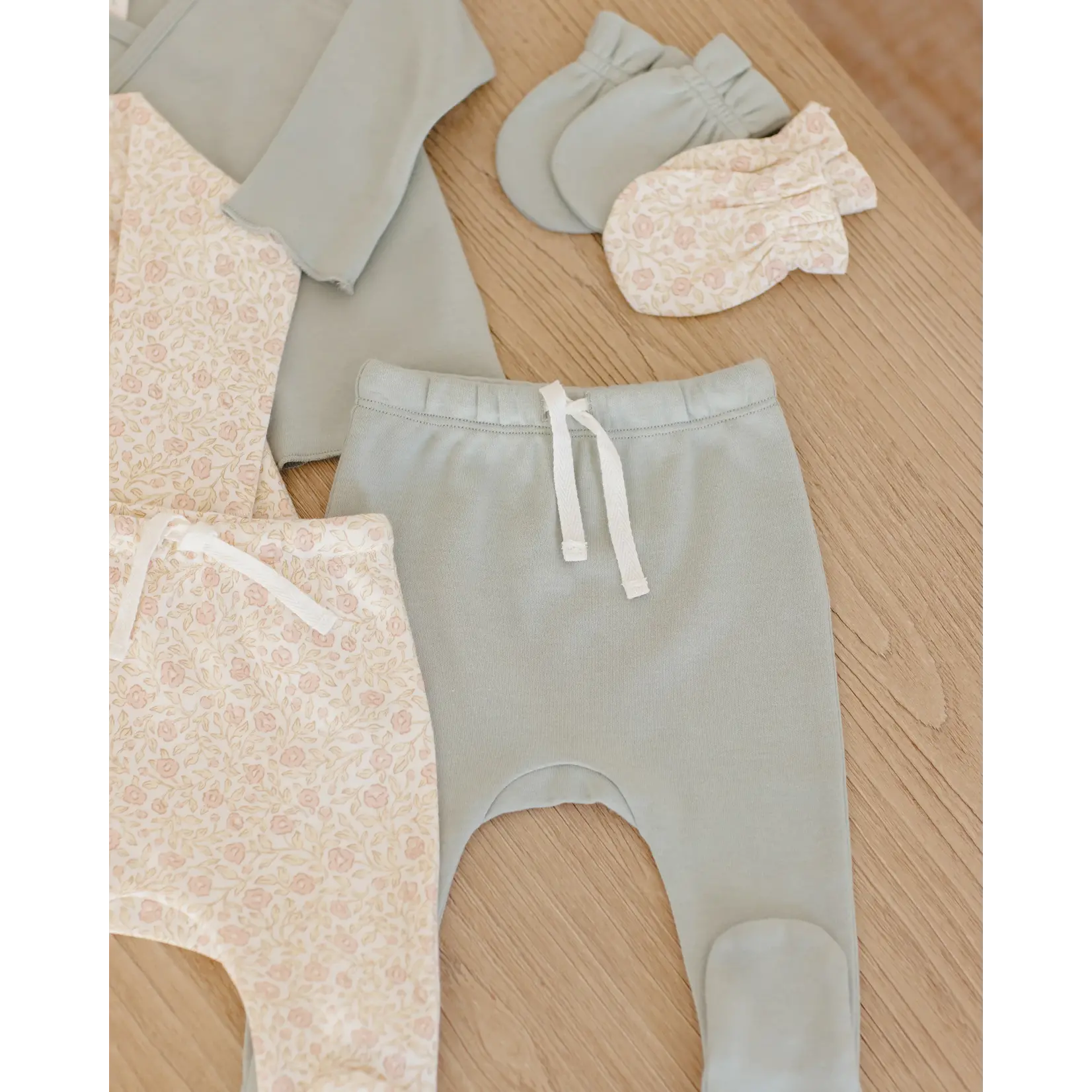 Quincy Mae Quincy Mae - Wrap Top + Footed Pant Set