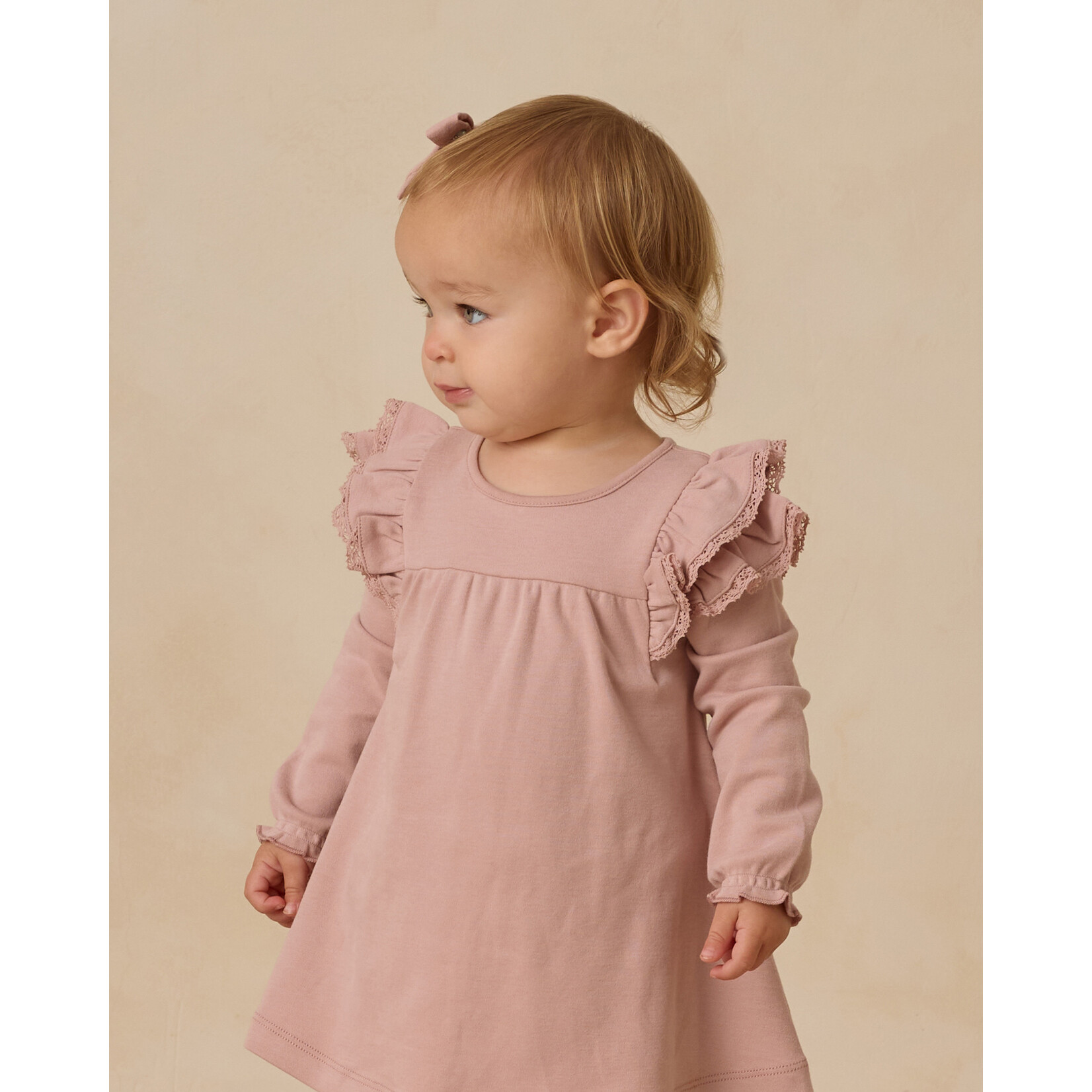 Quincy Mae Quincy Mae - L/S Flutter Dress