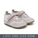 Robeez Robeez - First Kicks | Every Day Eliza