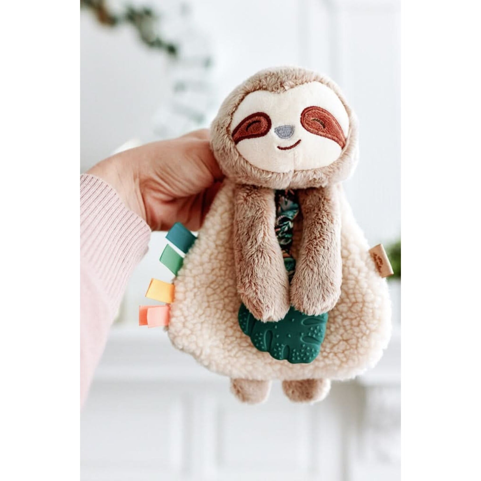 Itzy Ritzy Itzy Ritzy - Itzy Friends Plush Peyton The Sloth