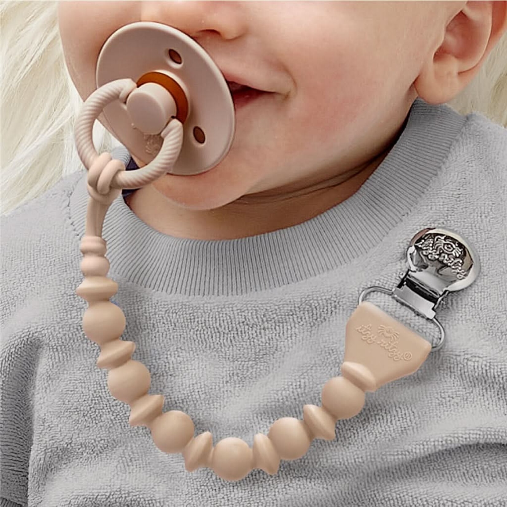 Itzy Ritzy Itzy Ritzy - Sweetie Strap Silicone One -Piece Pacifier Clips