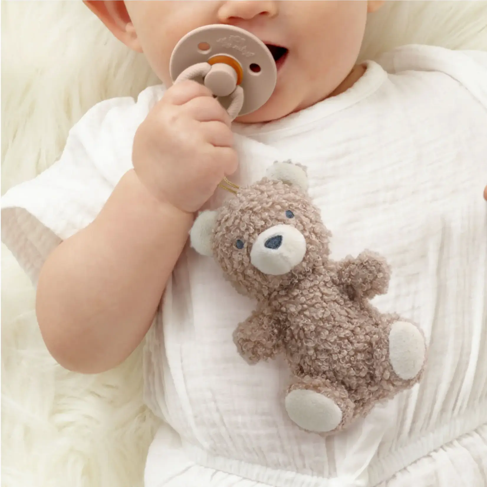 Itzy Ritzy Itzy Ritzy - Ritzy Pal Rubber Pacifier & Plush