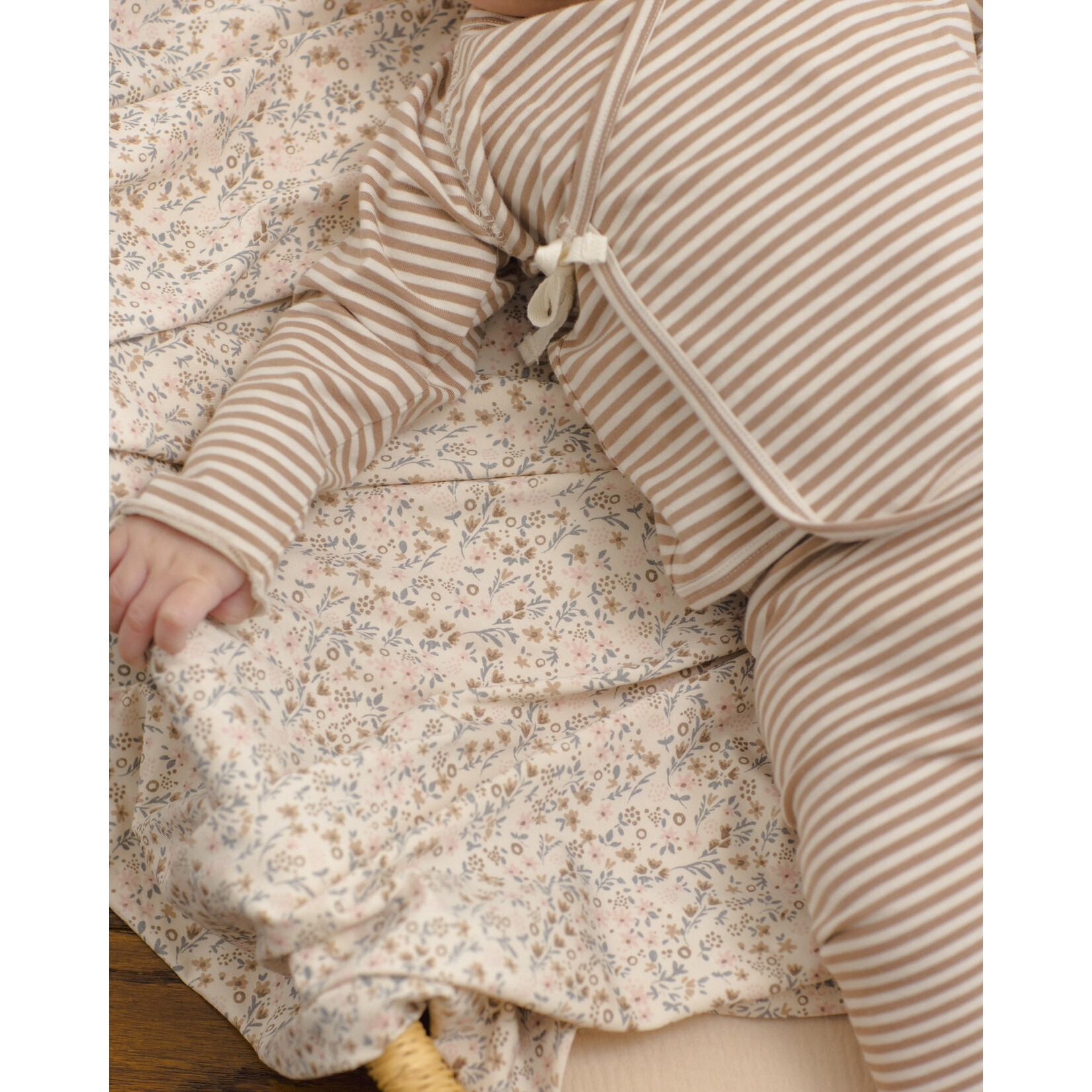 Quincy Mae Quincy Mae - Wrap Top + Footed Pant Set