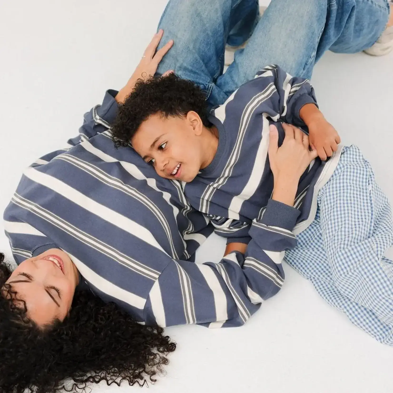 Roobear Roobear - Striped Lightweight Crewneck