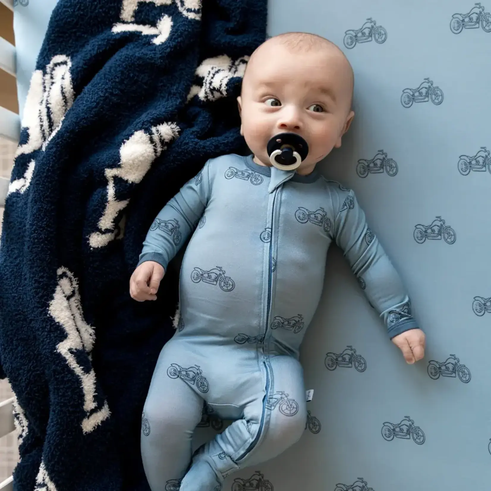 Pip + Phee Pip + Phee - Navy Digger Plush Blanket
