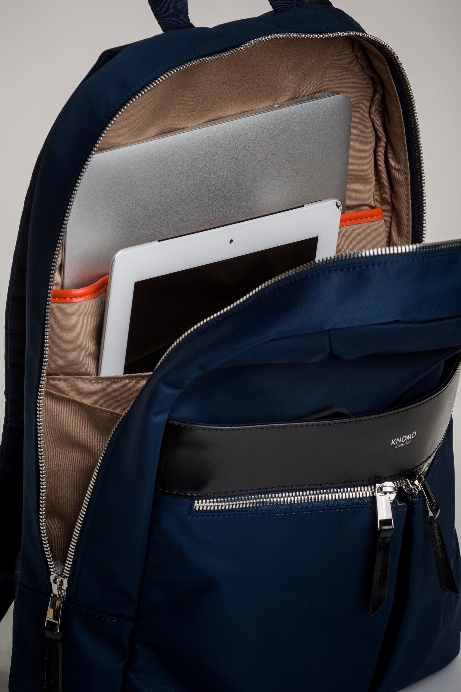 knomo beauchamp navy