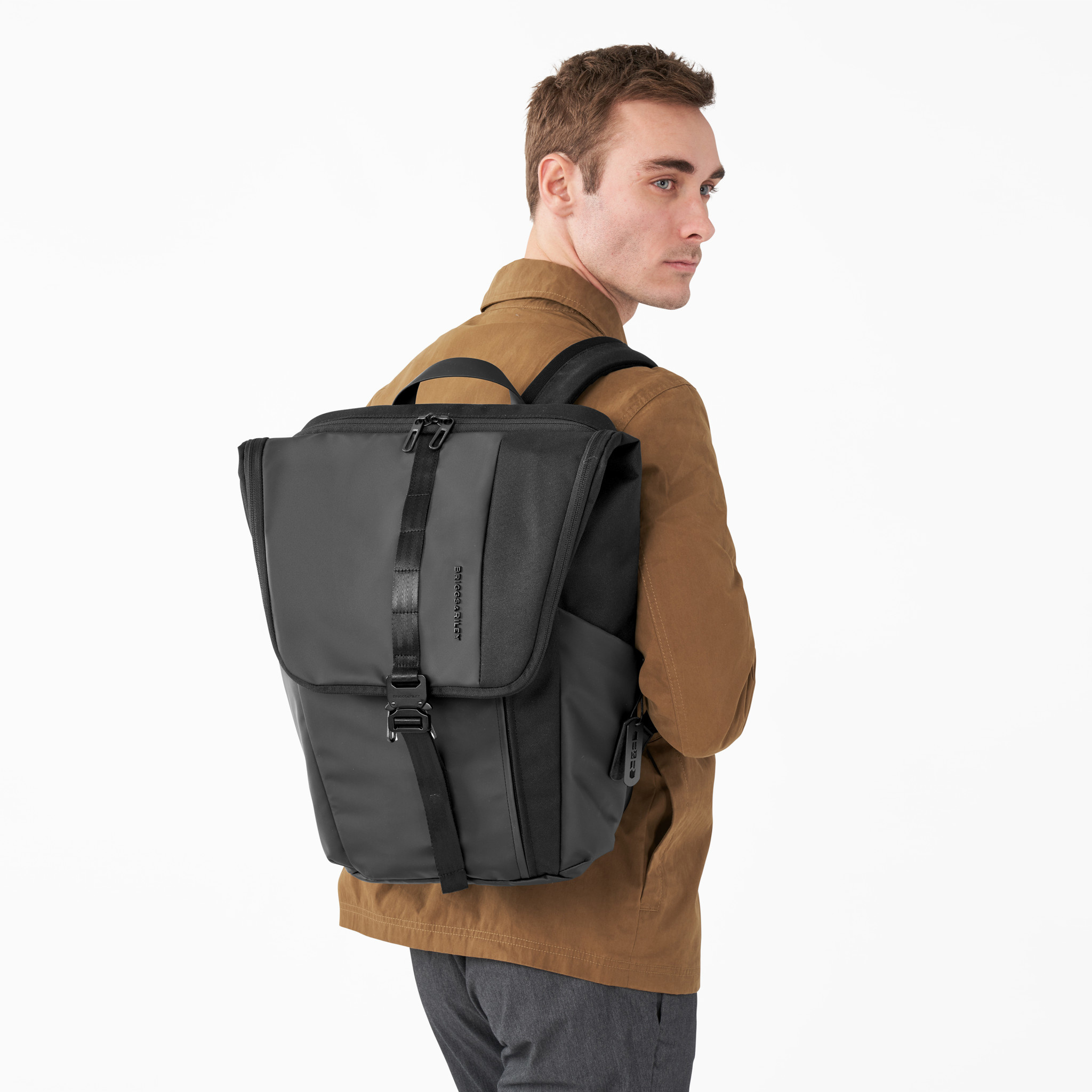 Briggs & Riley Delve Large Foldover Backpack - Just Bags Luggage Center