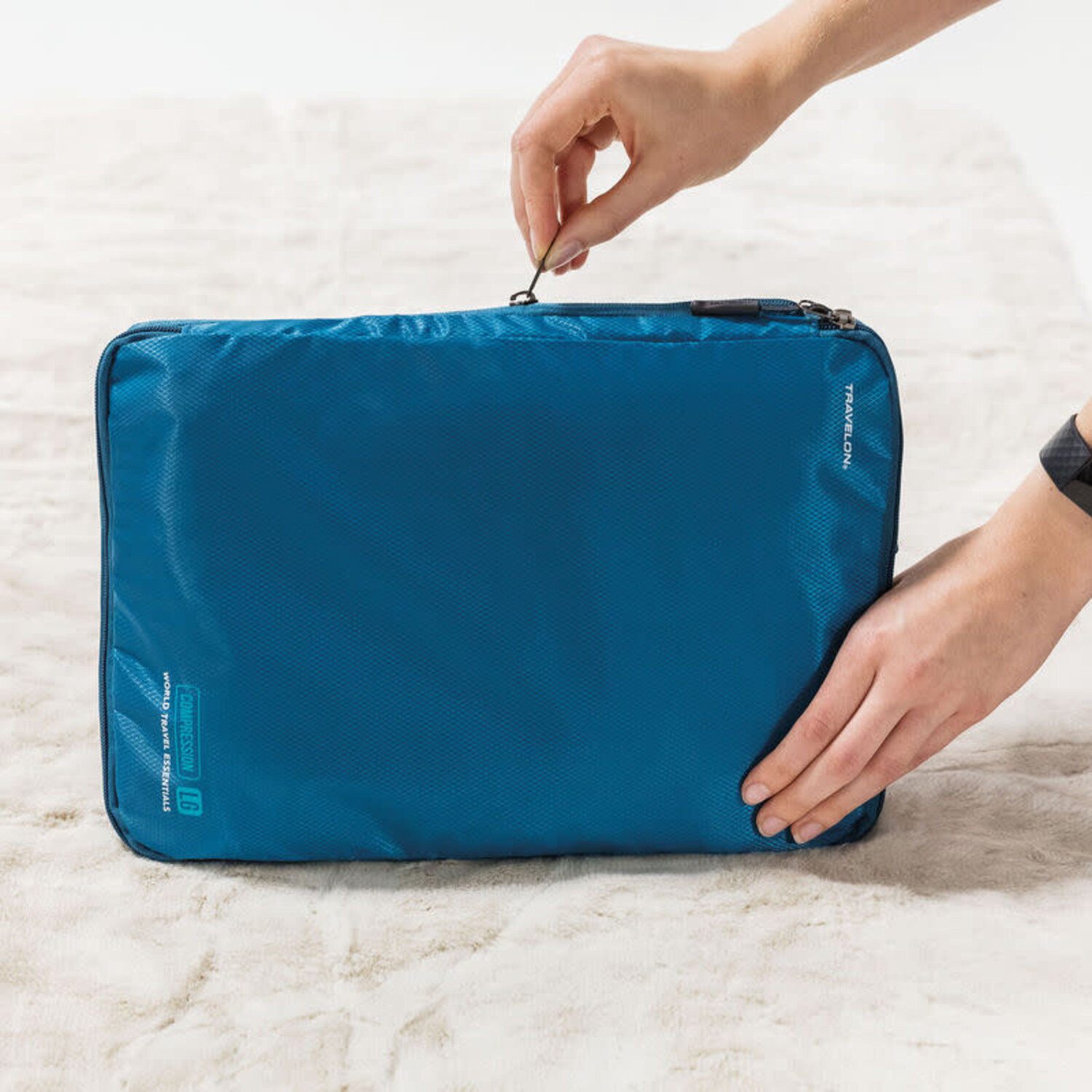 Travelon Set of 2 Compression Packing Cubes- Teal - Just Bags Luggage Center