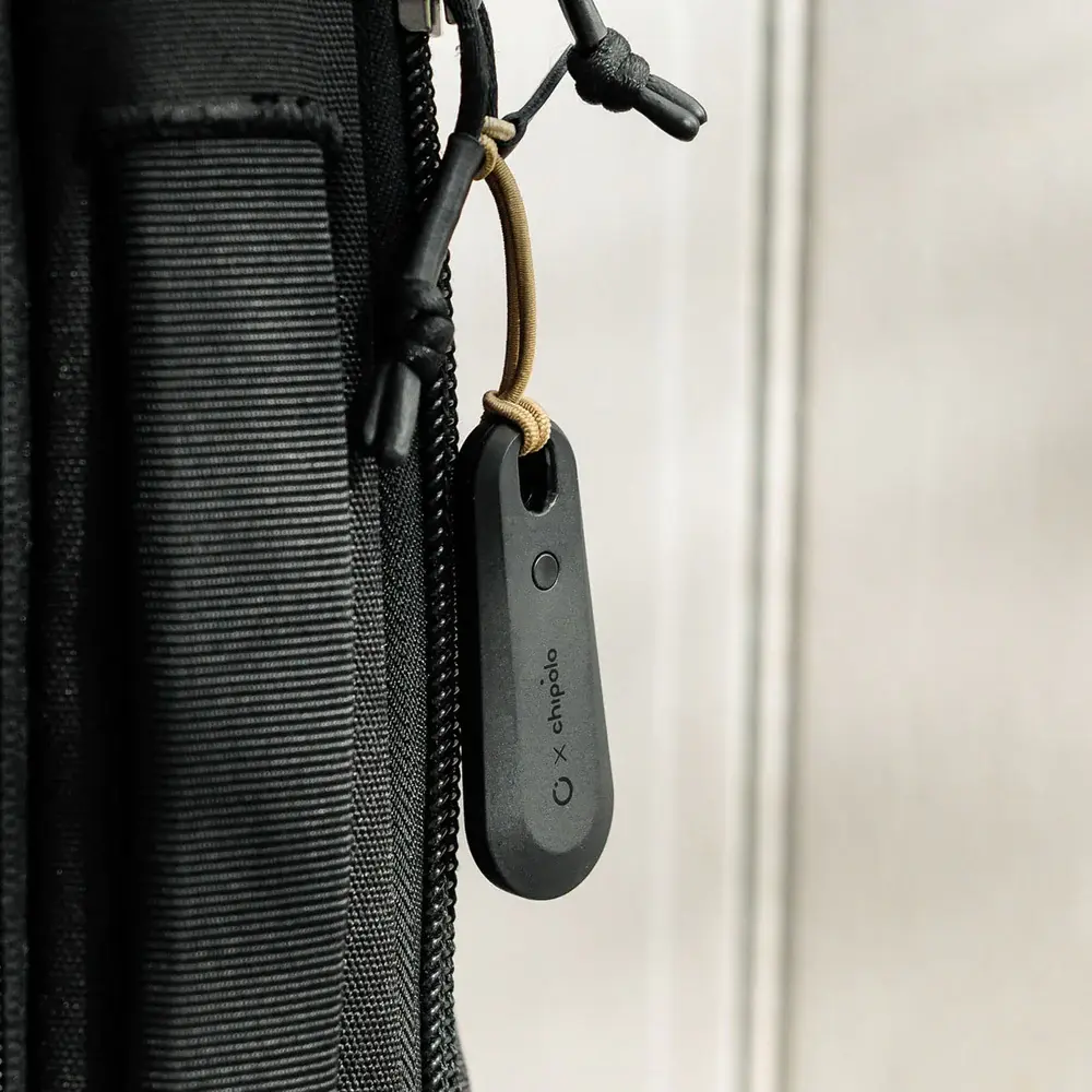 Orbitkey x Chipolo Bluetooth Tracker V2 Black Just Bags Luggage Center
