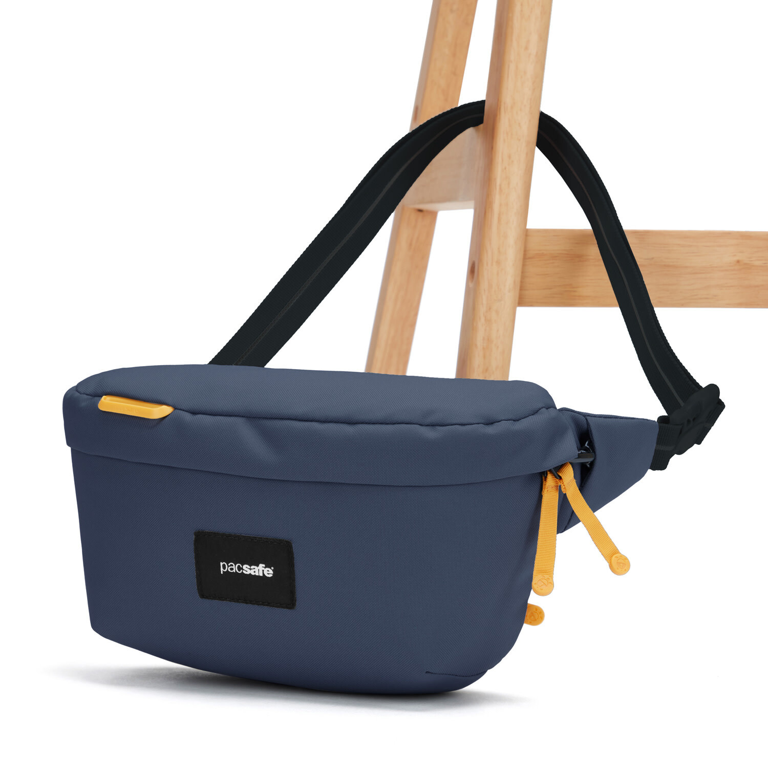pacsafe sac en bandoulière Go Sling Pack Coastal Blue pacsafe sac en bandoulière Go Sling Pack Coastal Blue