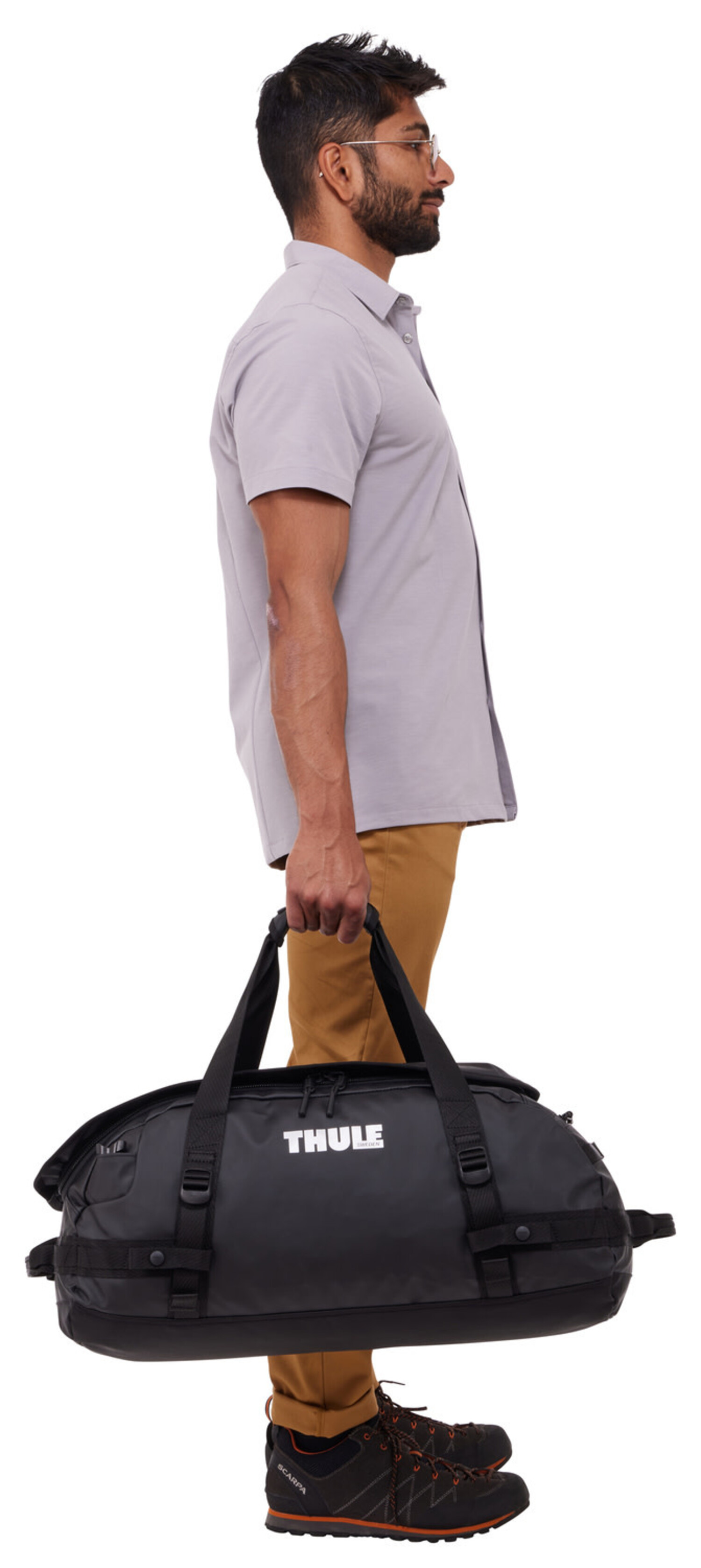 Thule Chasm 40L Duffel Bag- Black - Just Bags Luggage Center