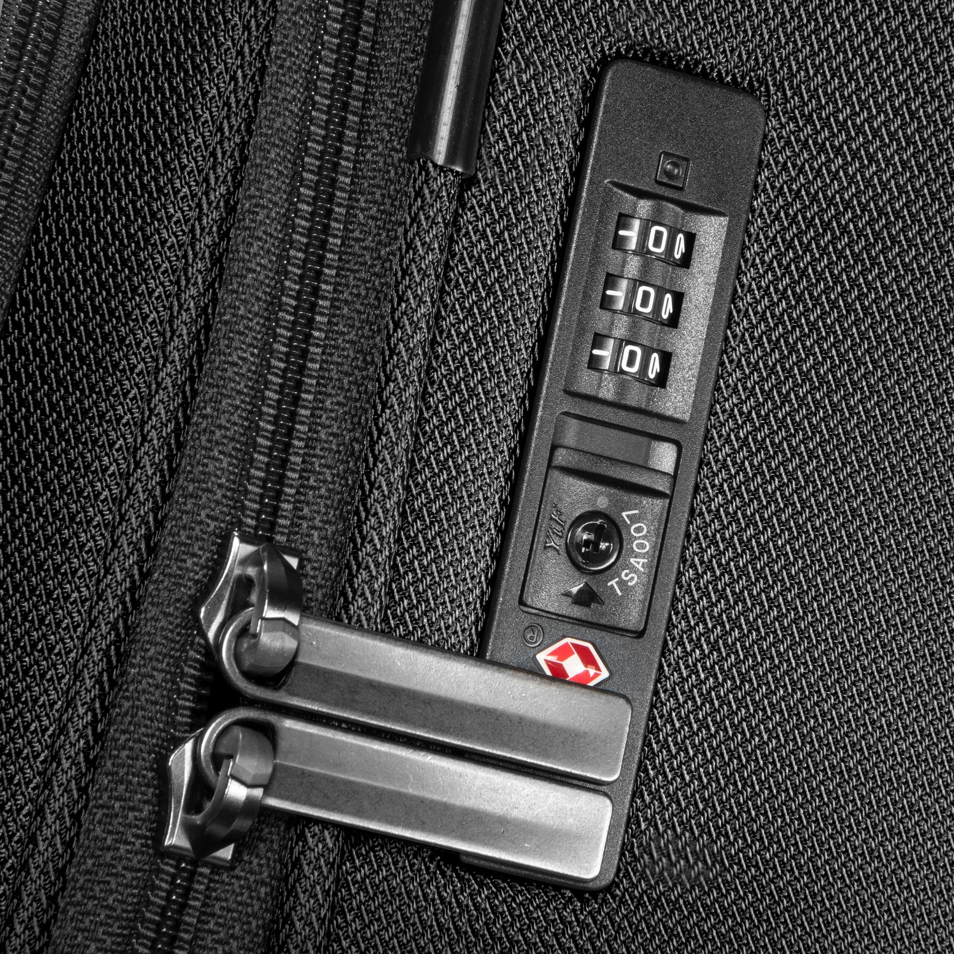 Ricardo Beverly Hills Avalon Softside Carry On Expandable Spinner Black Just Bags Luggage Center