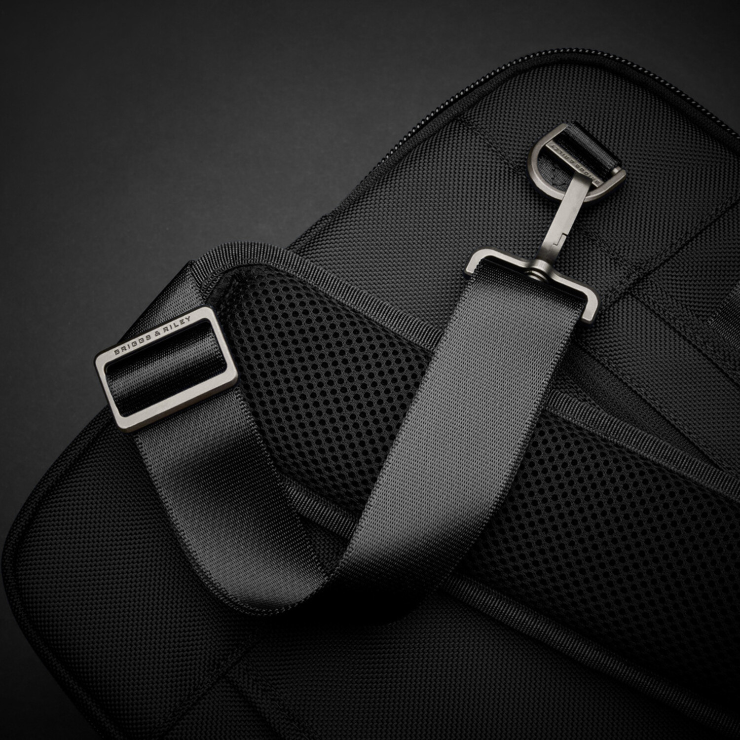 Briggs & Riley Medium Expandable Brief - Black - Just Bags Luggage