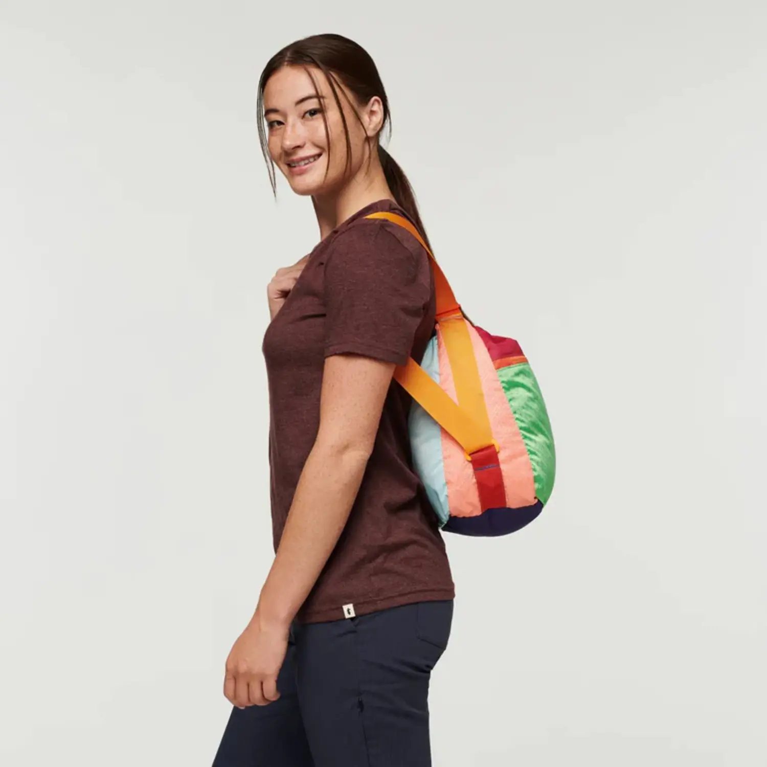 新品未使用 Cotopaxi Taal Convertible Tote Cotopaxi Taal Convertible Tote – Trailhead Kingston