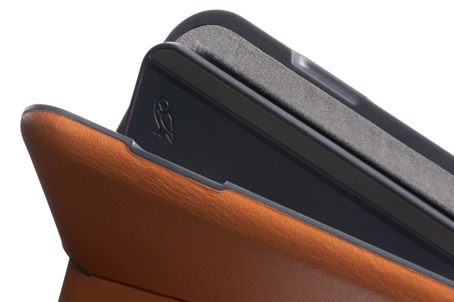 Bellroy Flip Case Second Edition- Terracotta - Just Bags Luggage