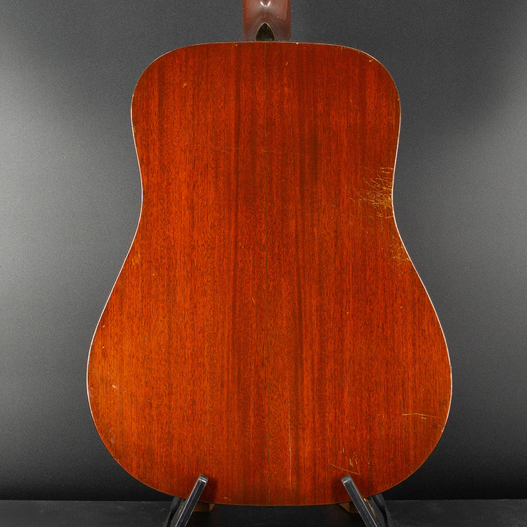 C. F. Martin & Co. 1948 Martin D-18