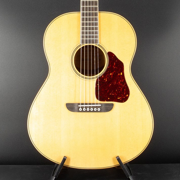 Washburn revival top