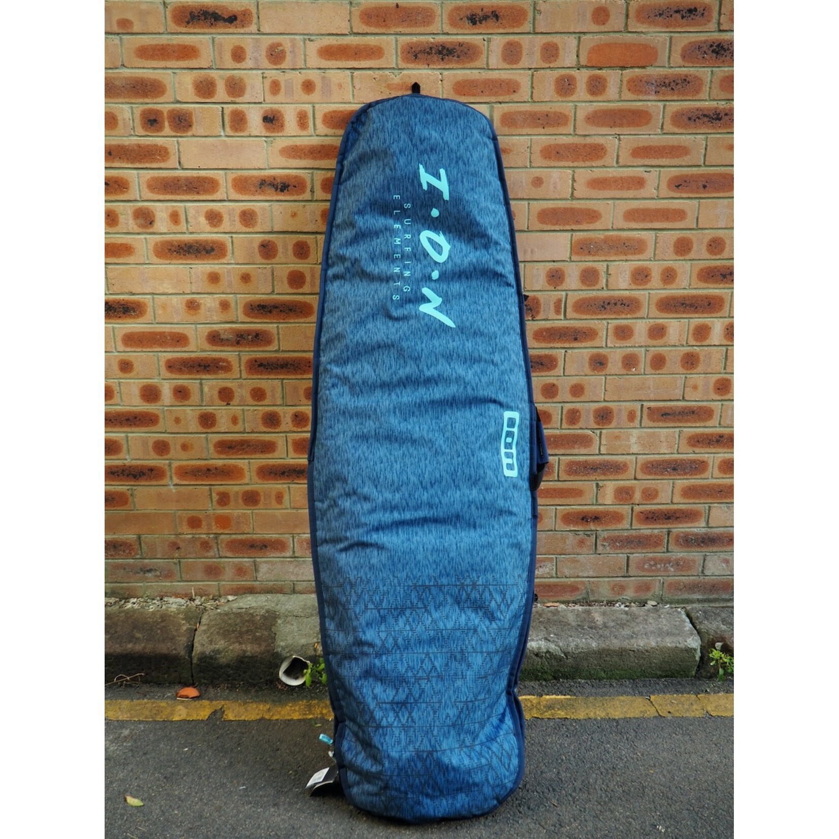 Duotone 2021 Duotone Surfboard Session SLS 5'10  with Front Pad