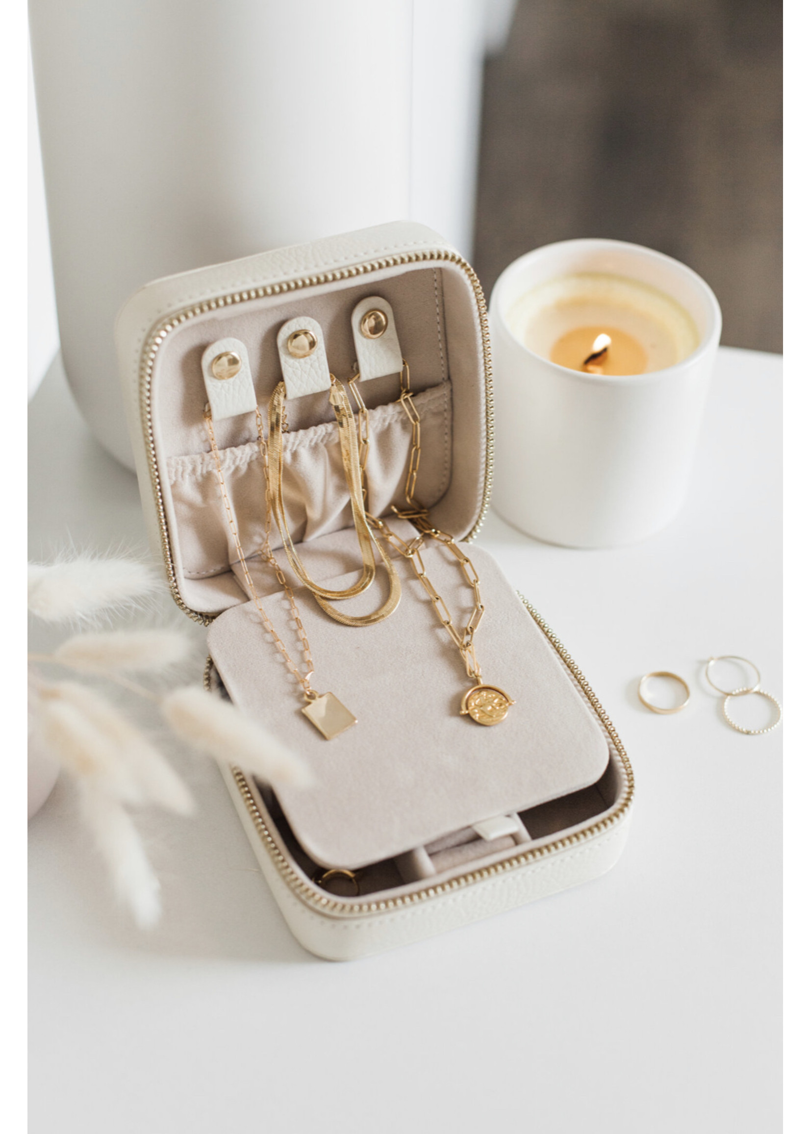 Lavender & Grace Lavender & Grace - Jewelry Case
