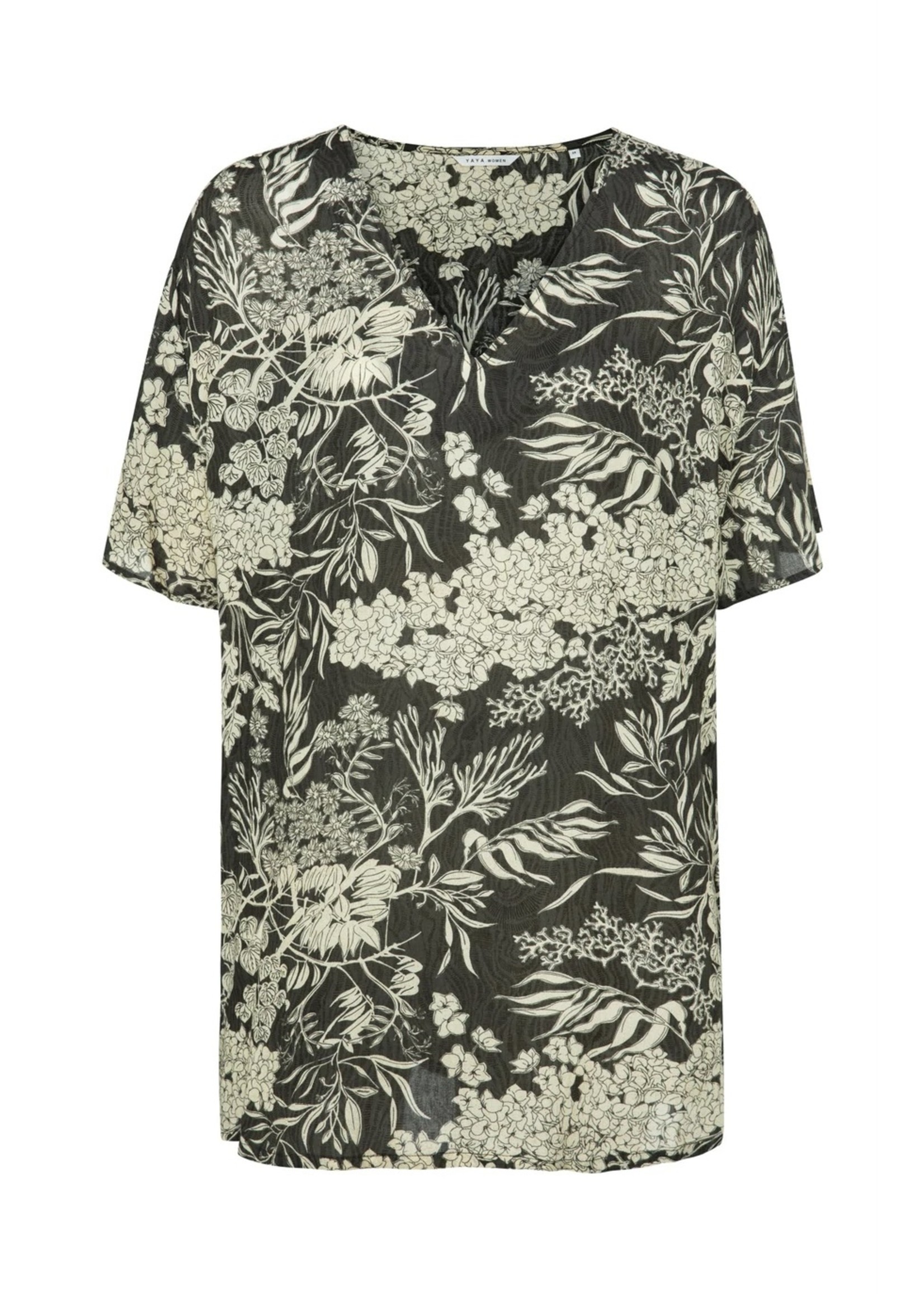 YAYA Yaya - Printed Short Sleeve top with V-neck