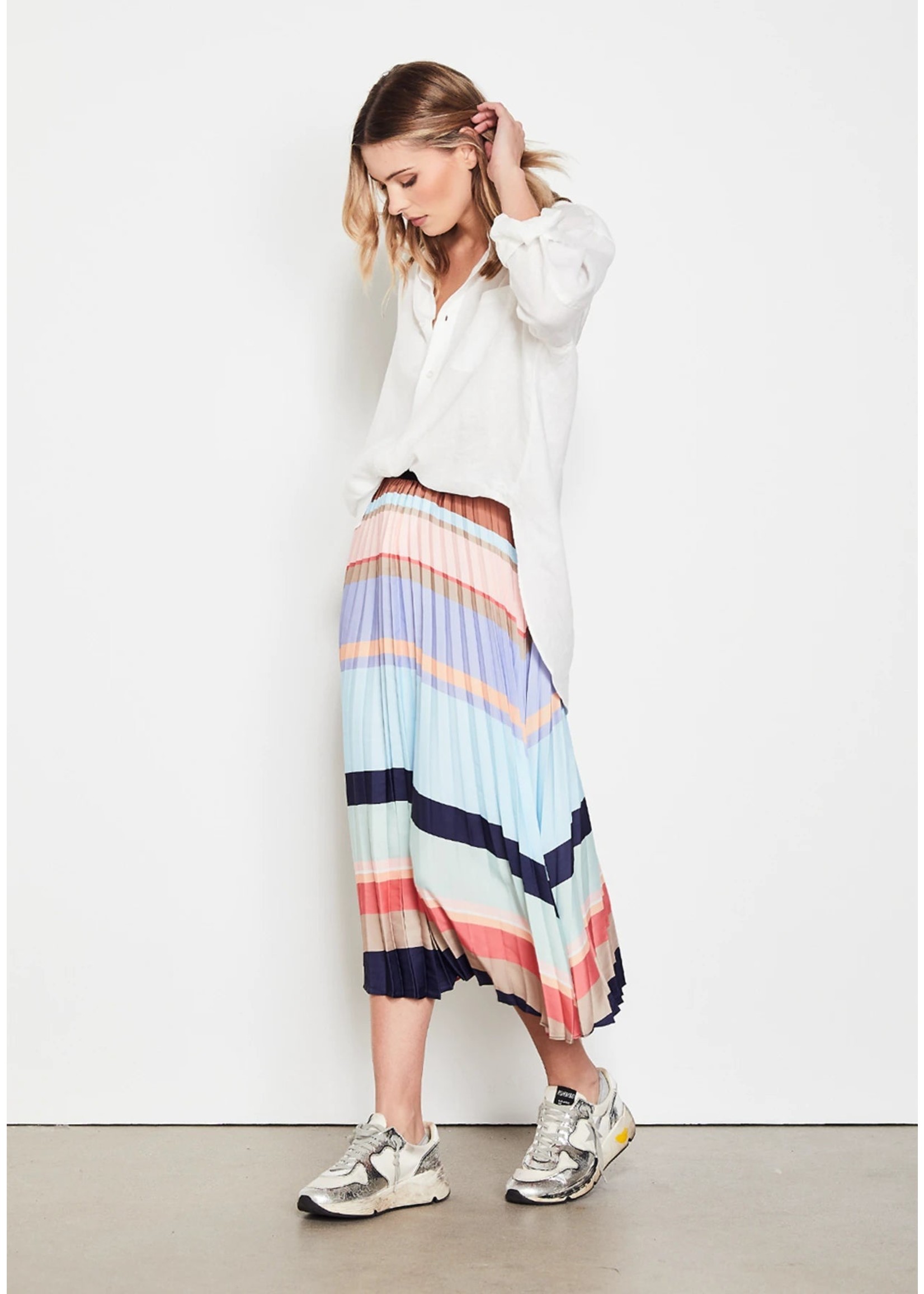 We Are the Others We Are The Others - The Sunray Pleat Skirt